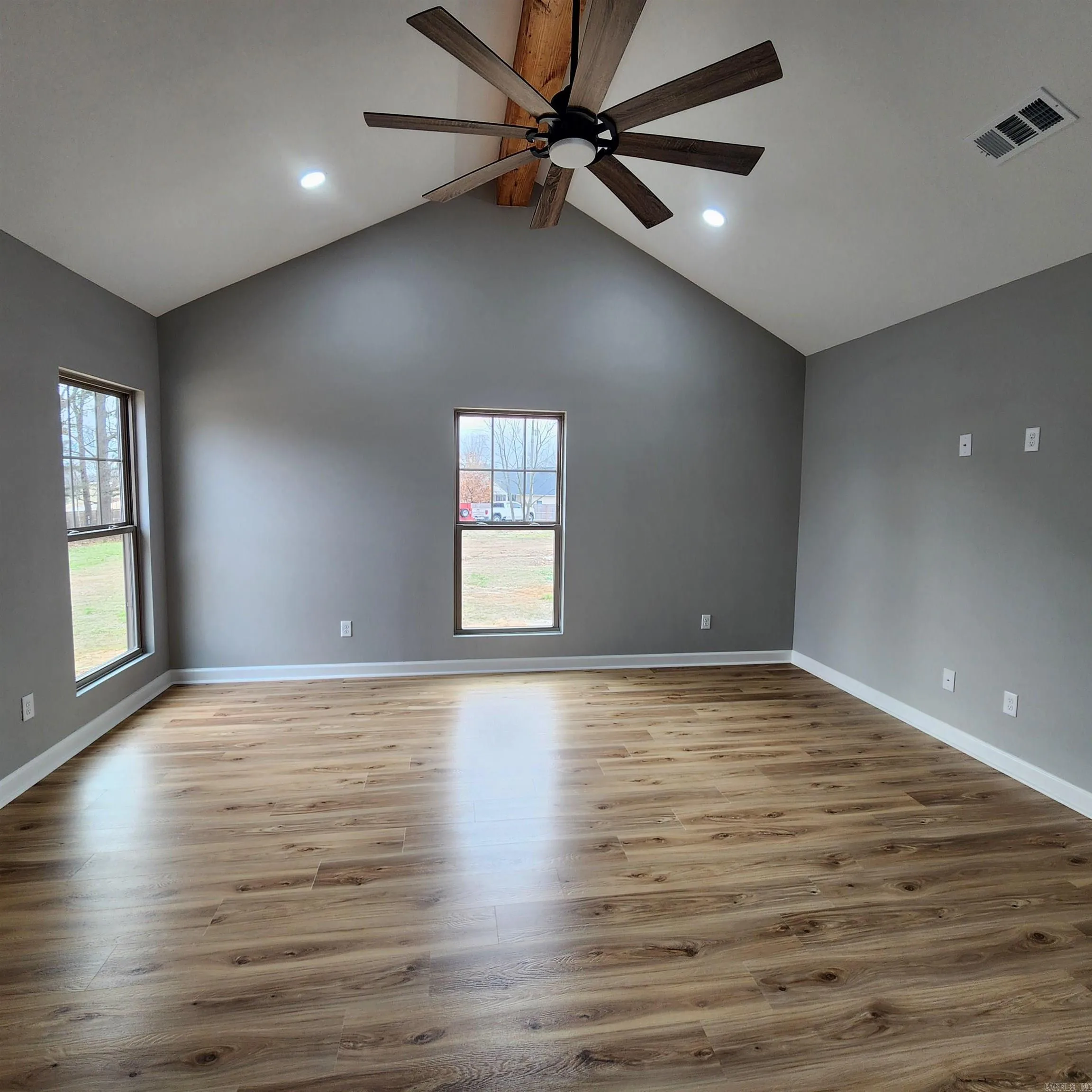 Property at 1013 W Booth - Image 22