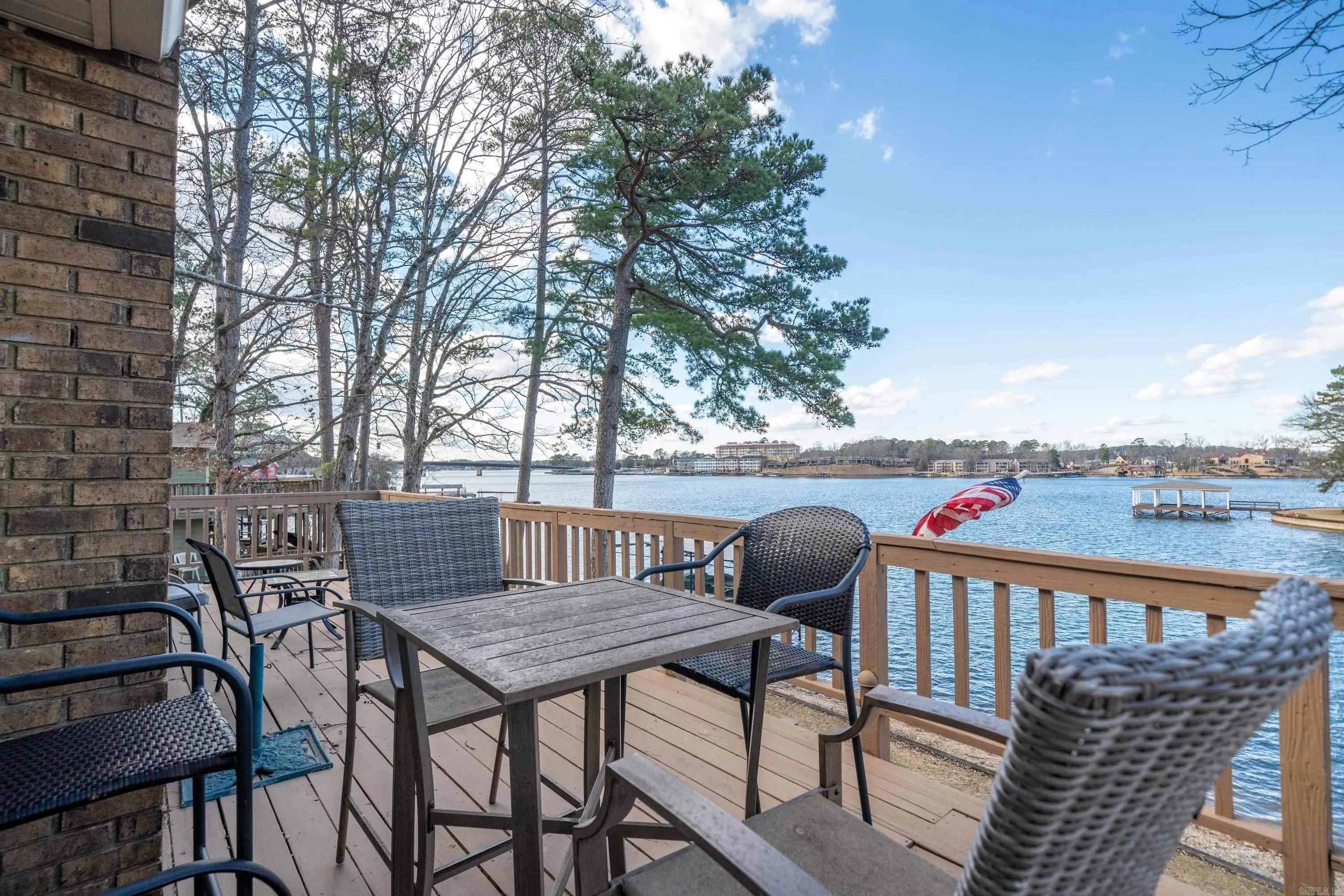 Property at 119  Green - Image 30