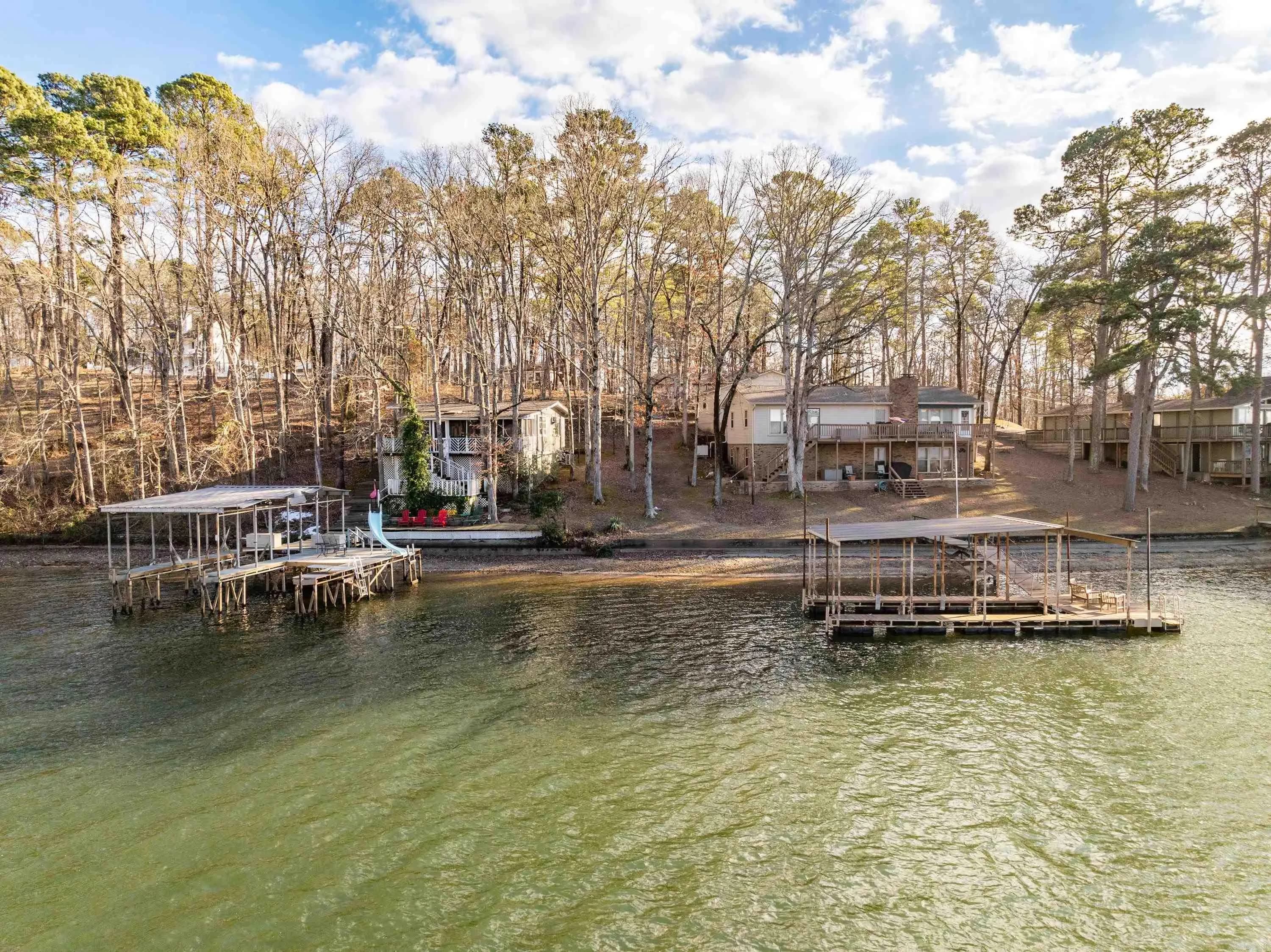 Property at 119  Green - Image 43