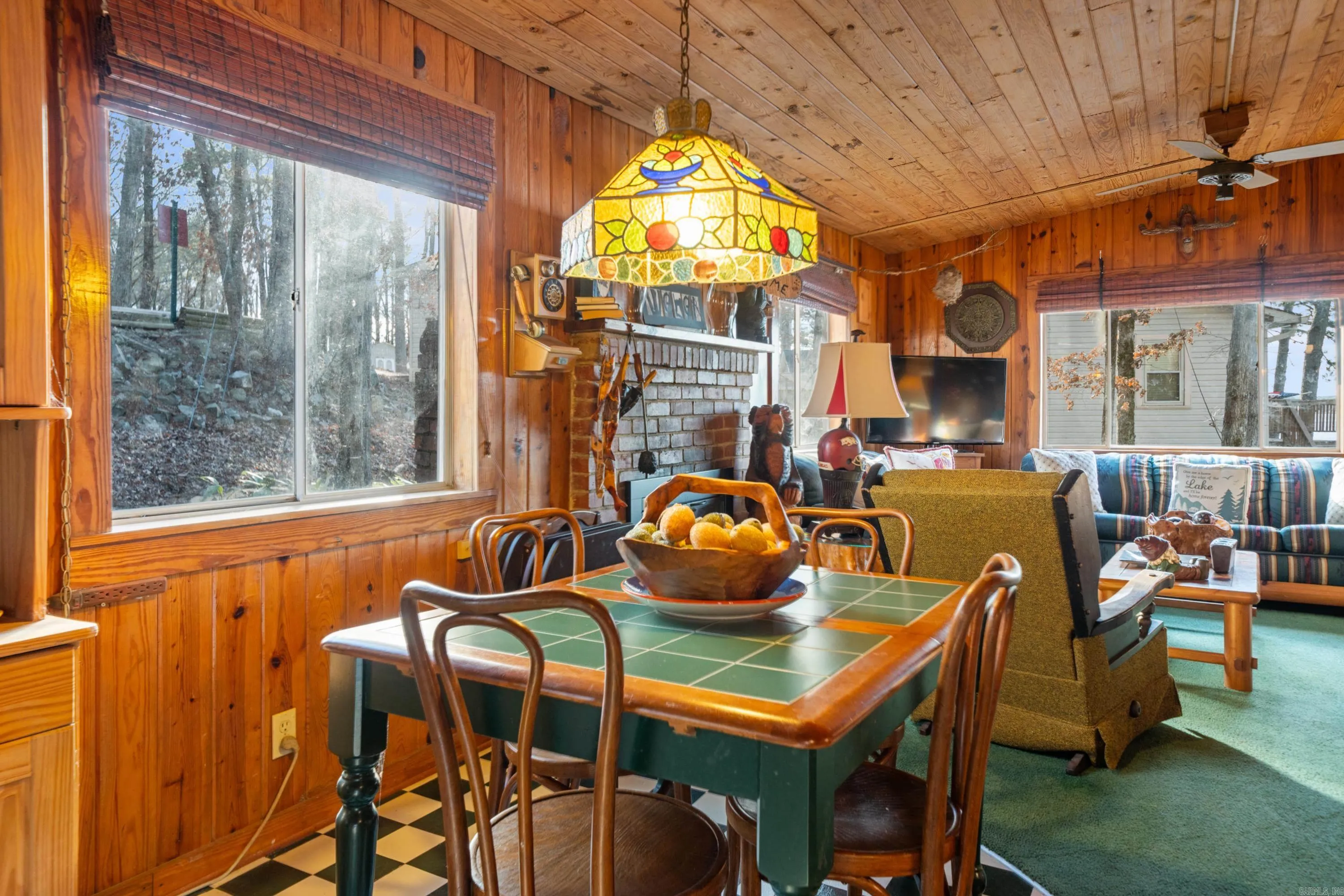 Property at 123  Green - Image 4