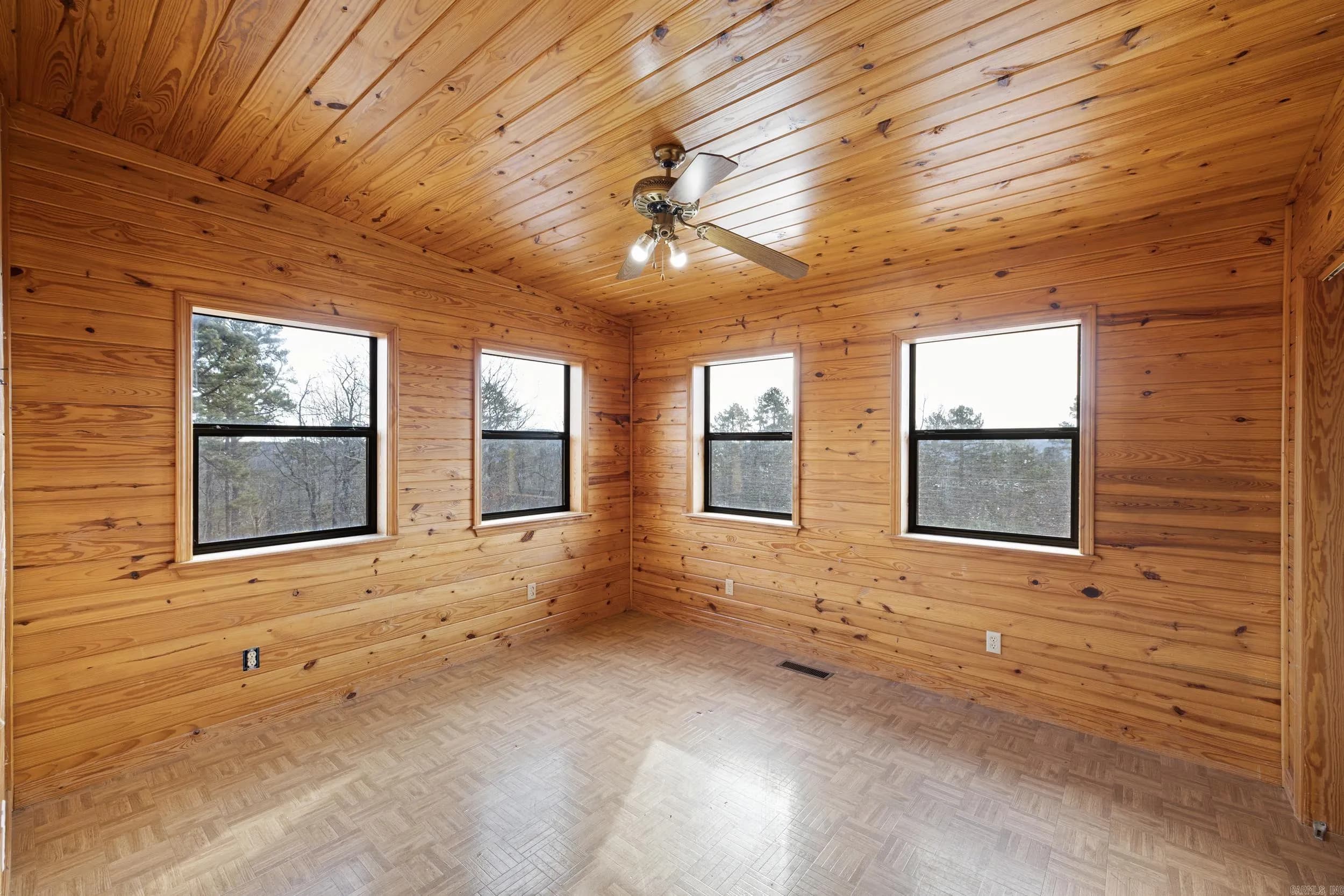 Property at 1504  Wildwood - Image 29