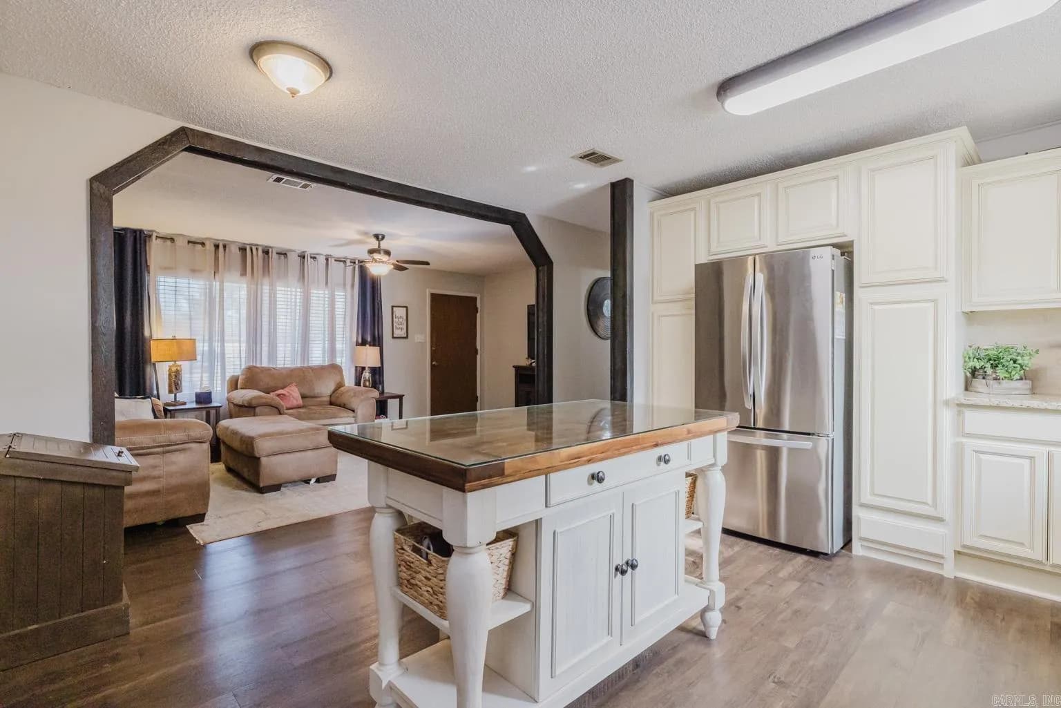 Property at 24  Crain - Image 8