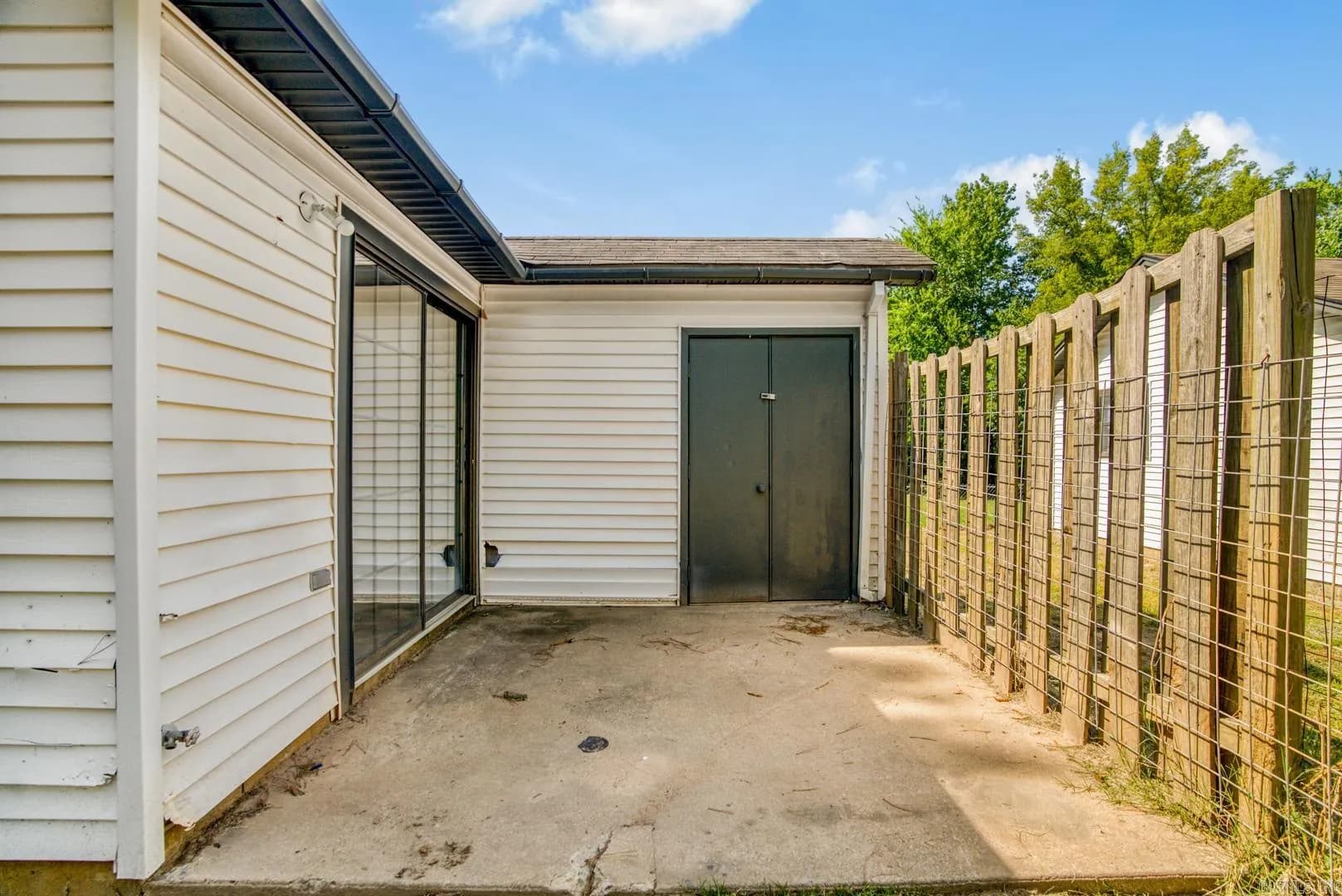 Property at 1319  Collier - Image 27