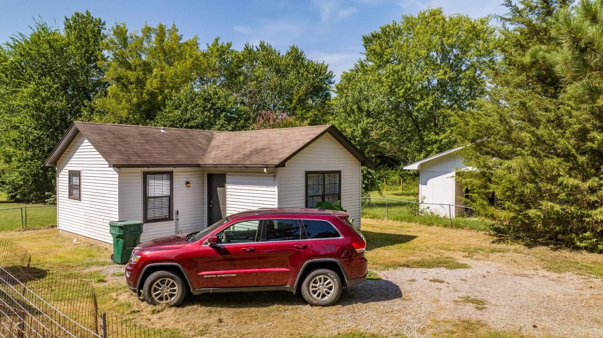 Property at 1319  Collier - Image 32