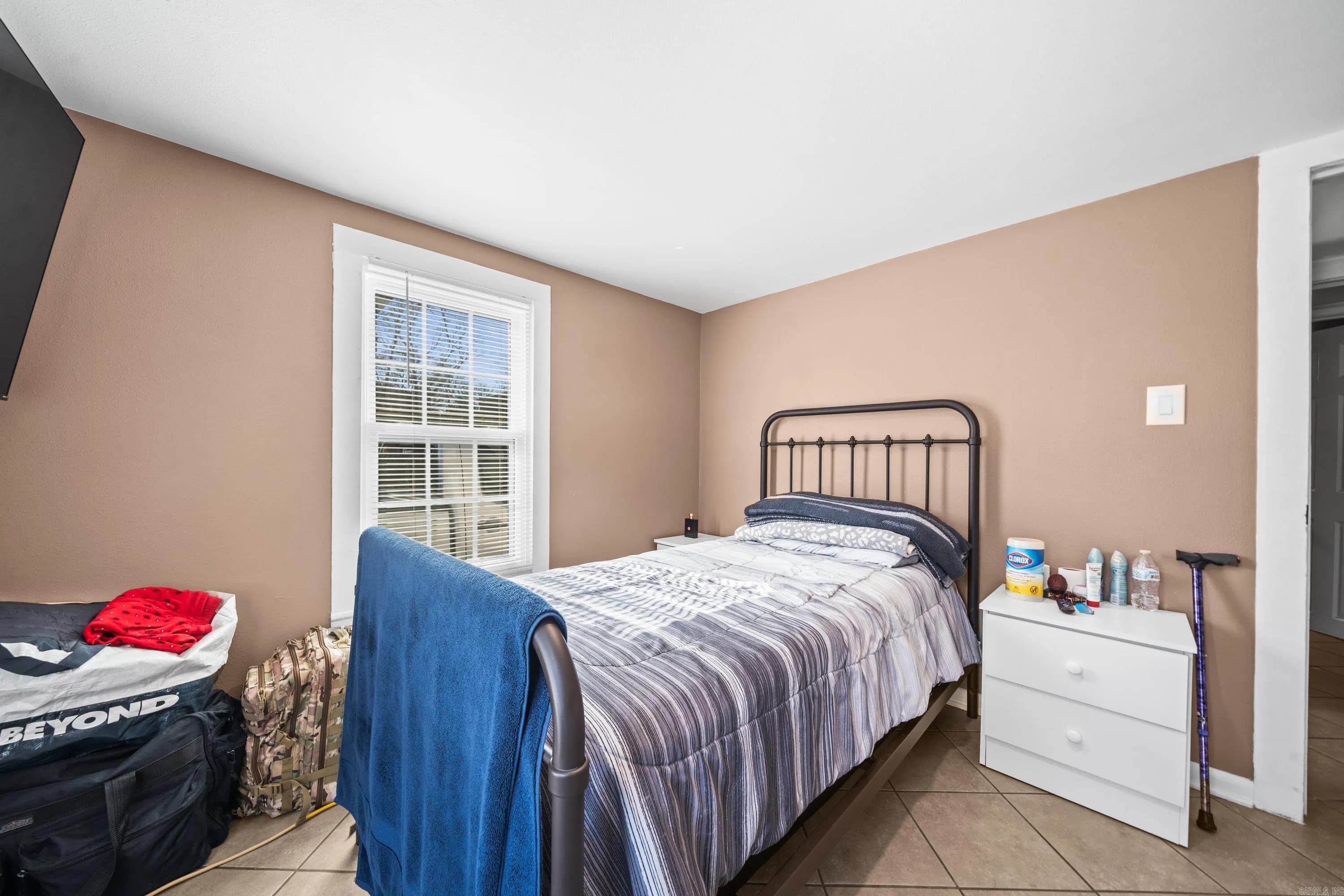 Property at 400  Wynn - Image 23
