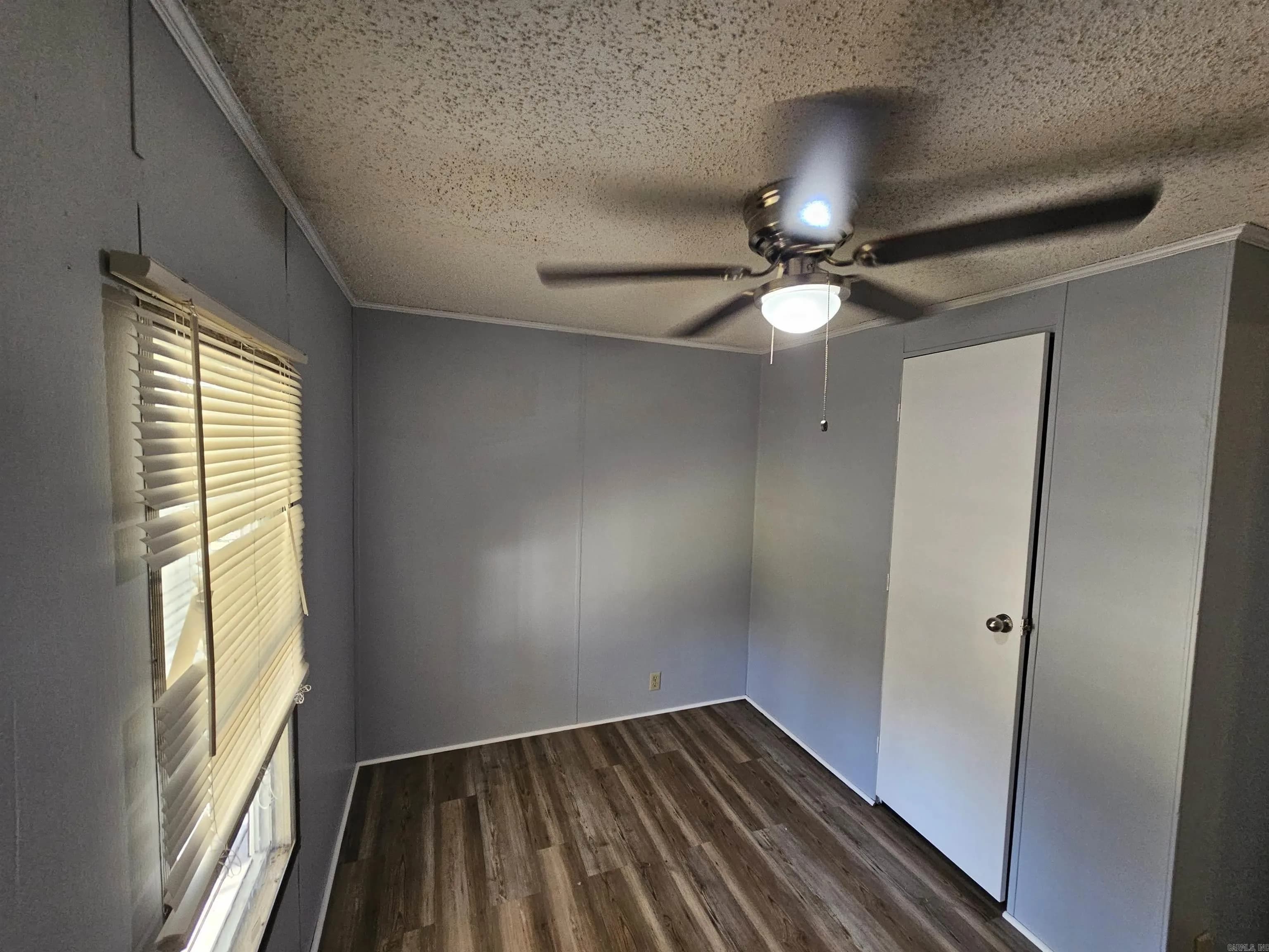 Property at 112  Kenny - Image 32