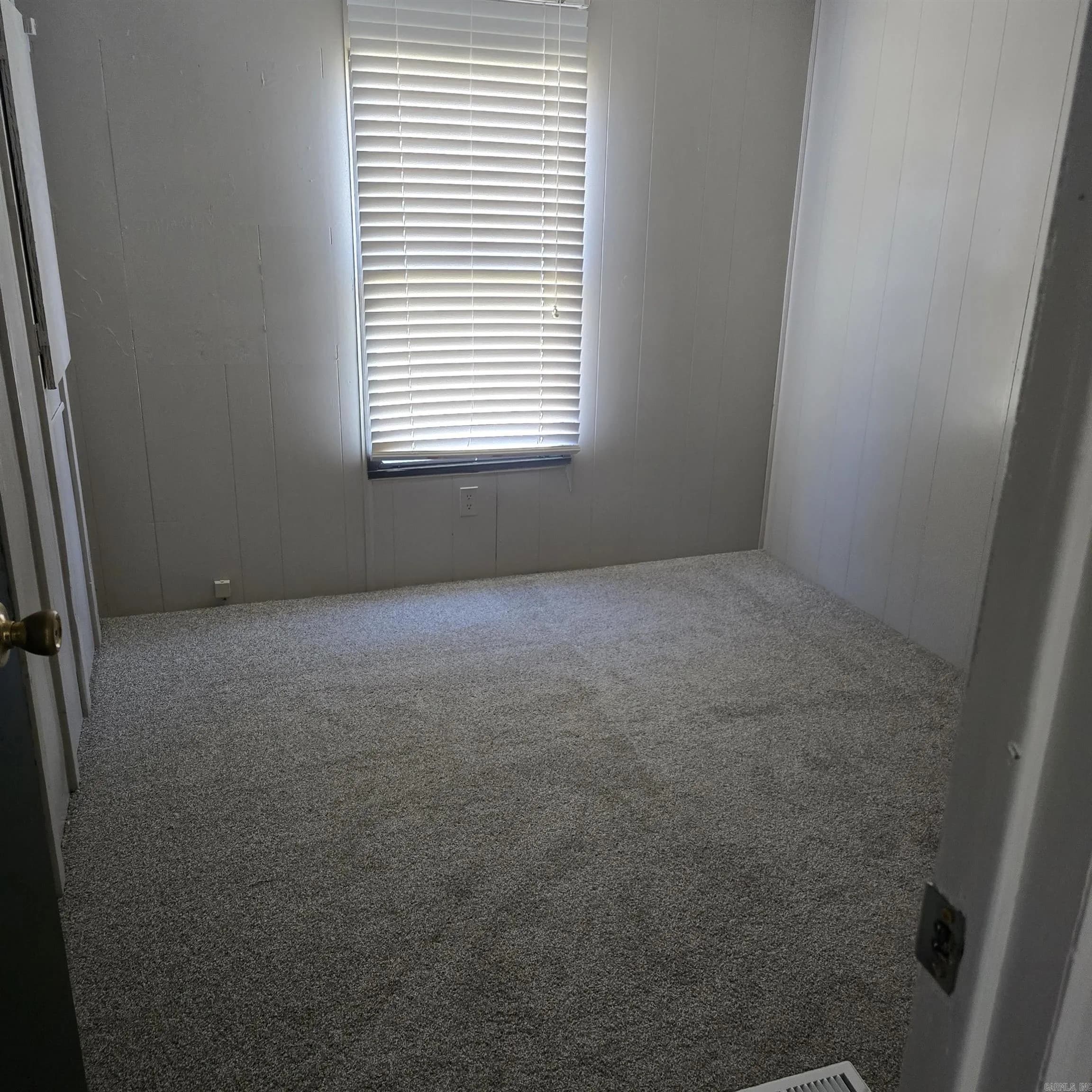 Property at 2309 E Meadowbrook - Image 3