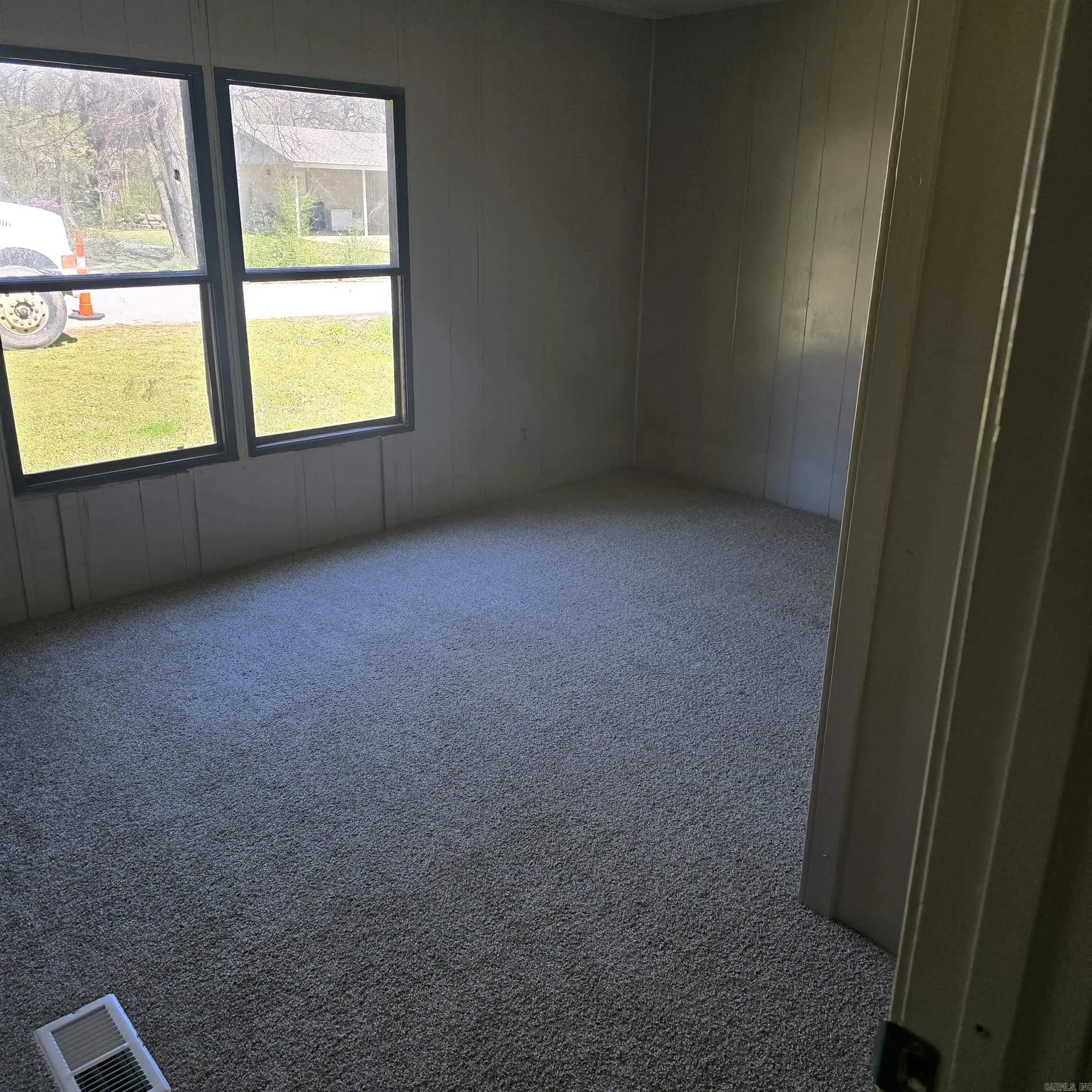 Property at 2309 E Meadowbrook - Image 4