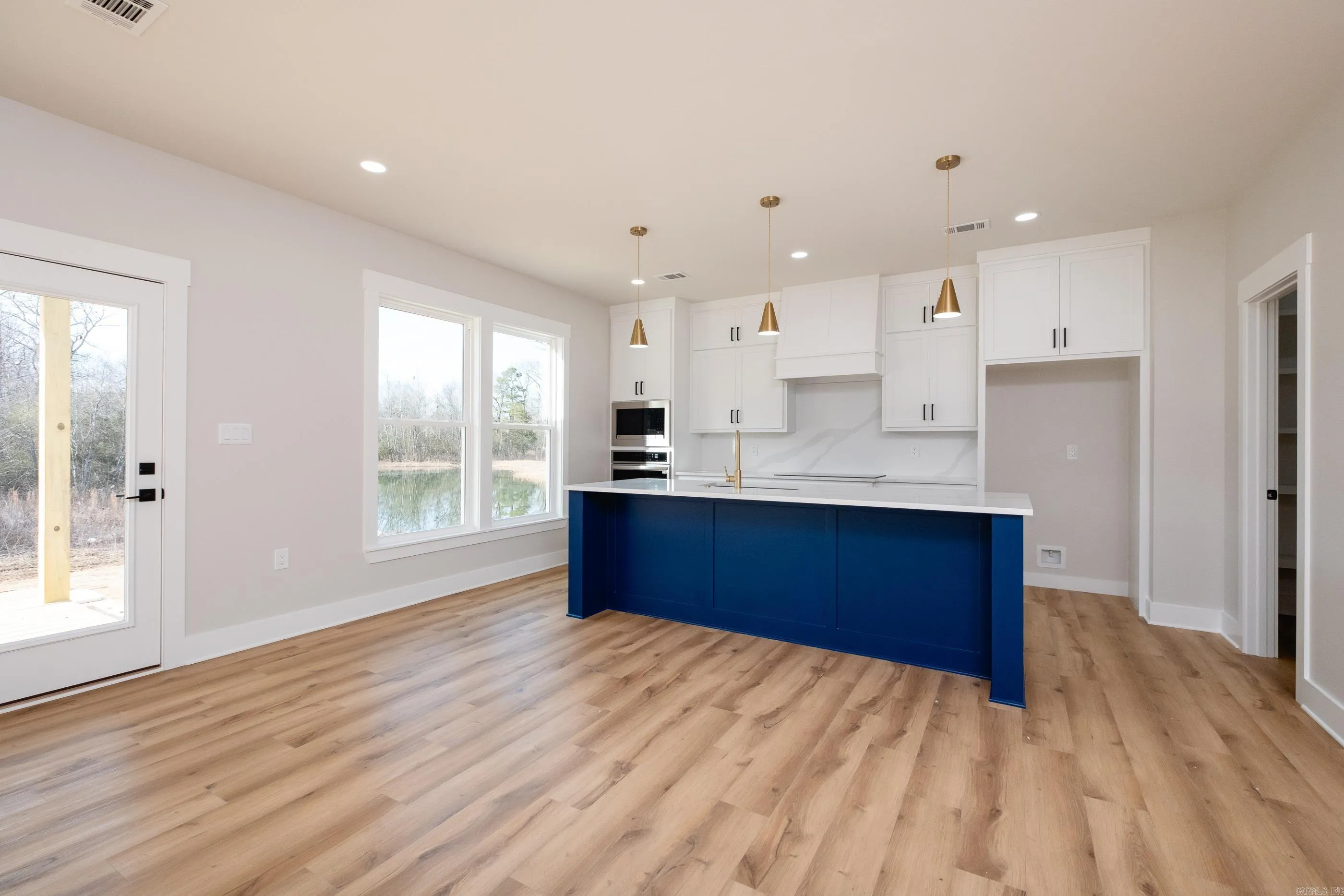 Property at 6817  Rudolph - Image 16
