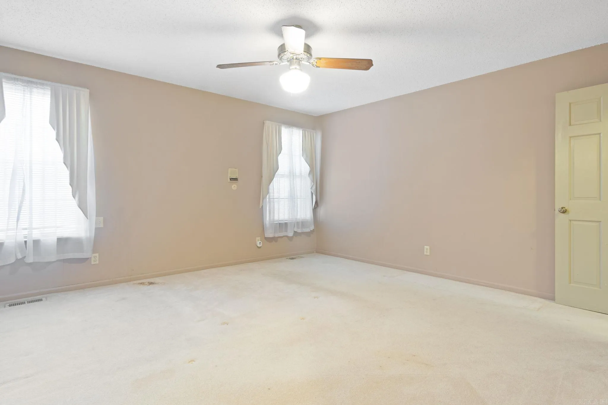 Property at 5009  Burrow drive - Image 28
