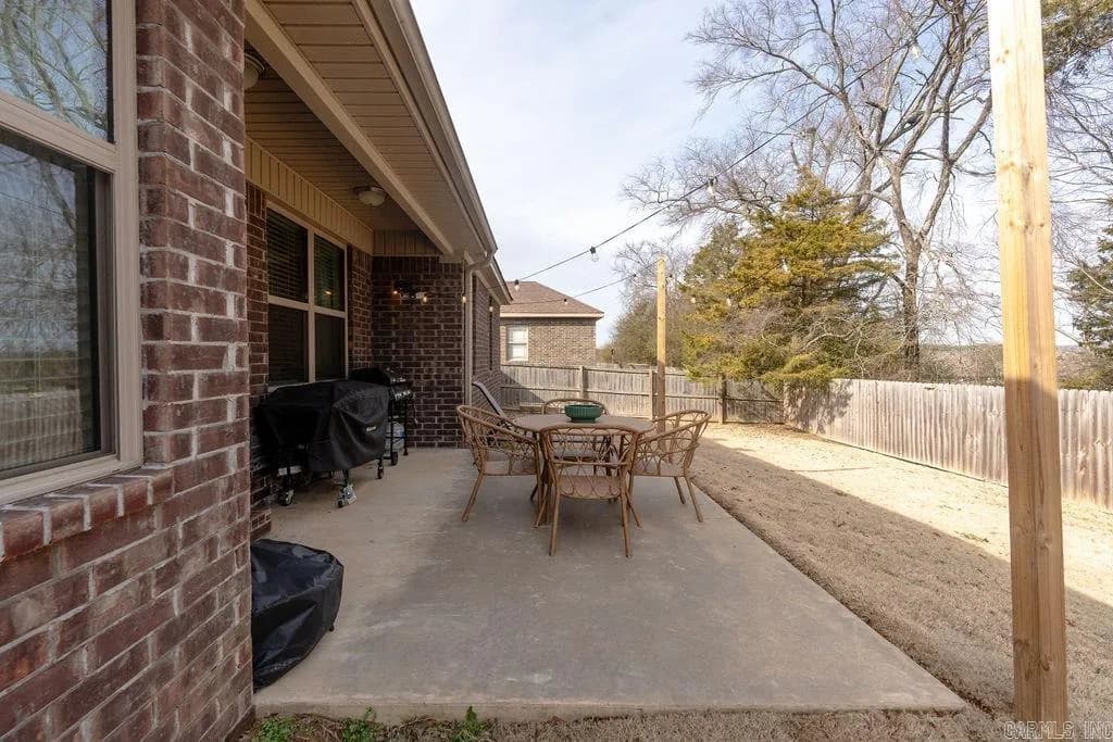 Property at 2608  Ridgewood - Image 32