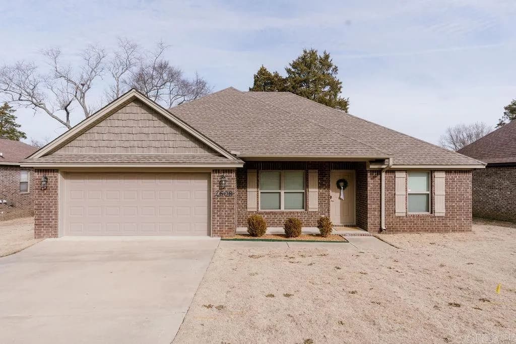 Property at 2608  Ridgewood - Image 1