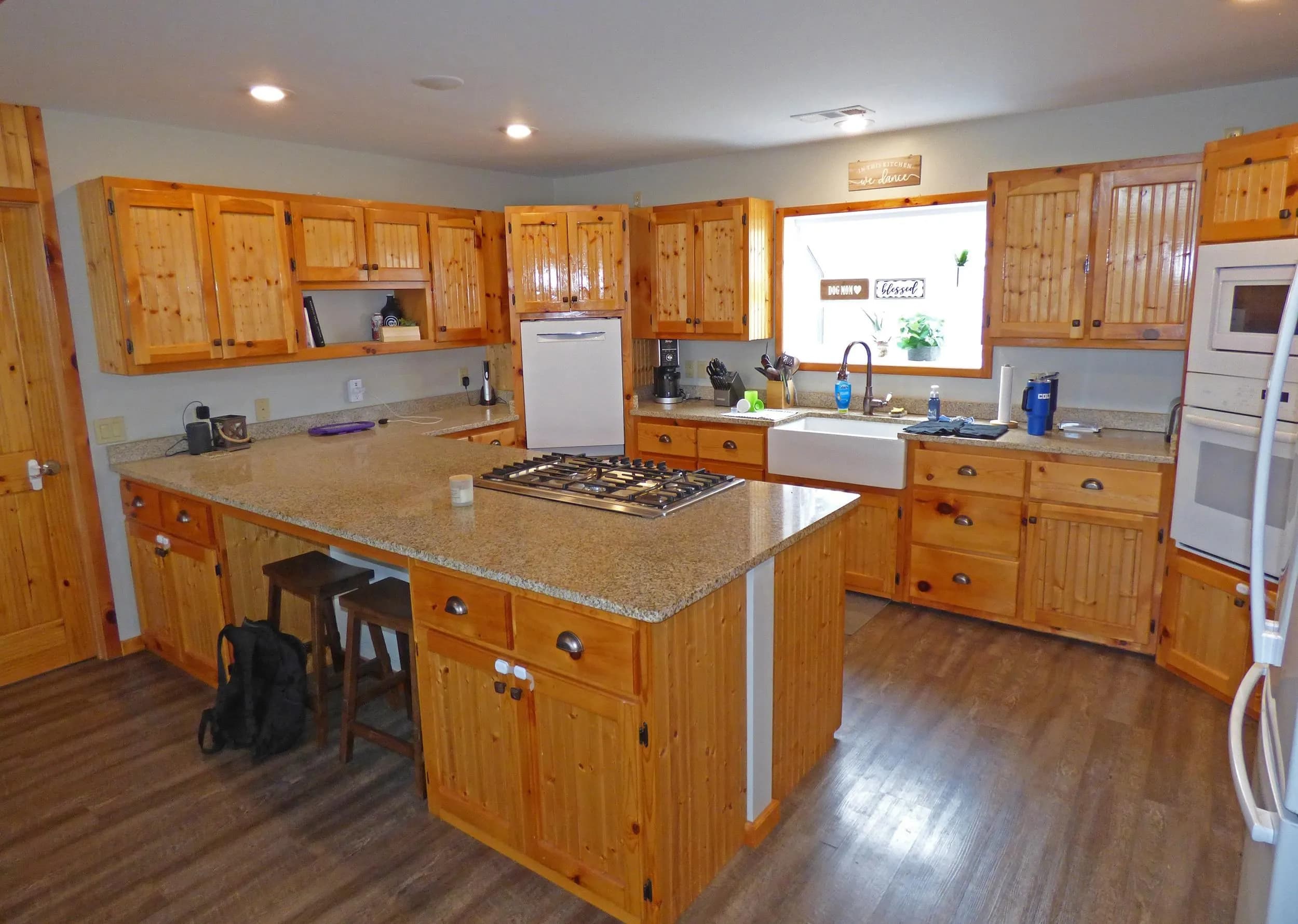 Property at 3  Hosti - Image 8