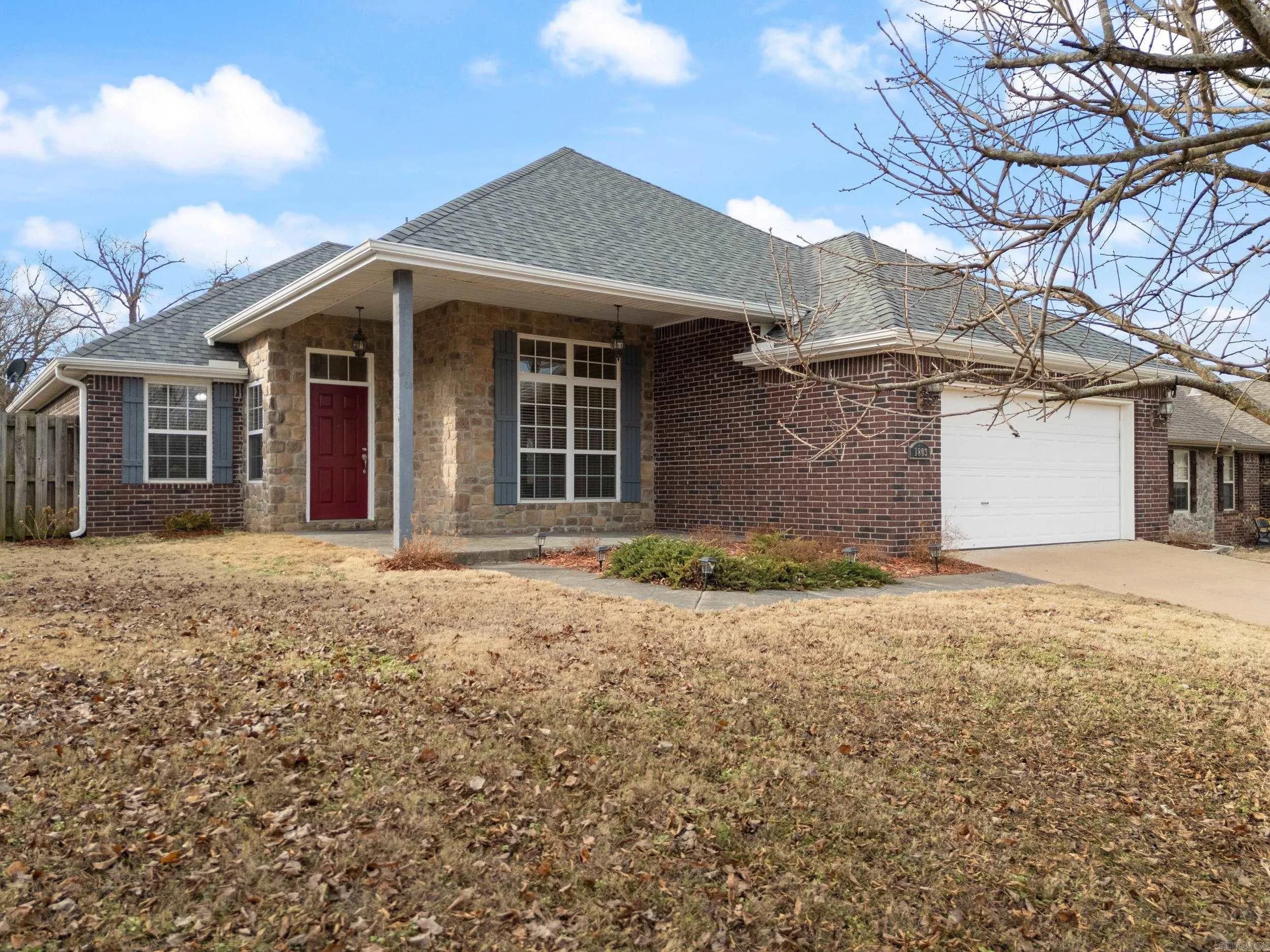 Property at 1803 N Fallbrook way - Image 2