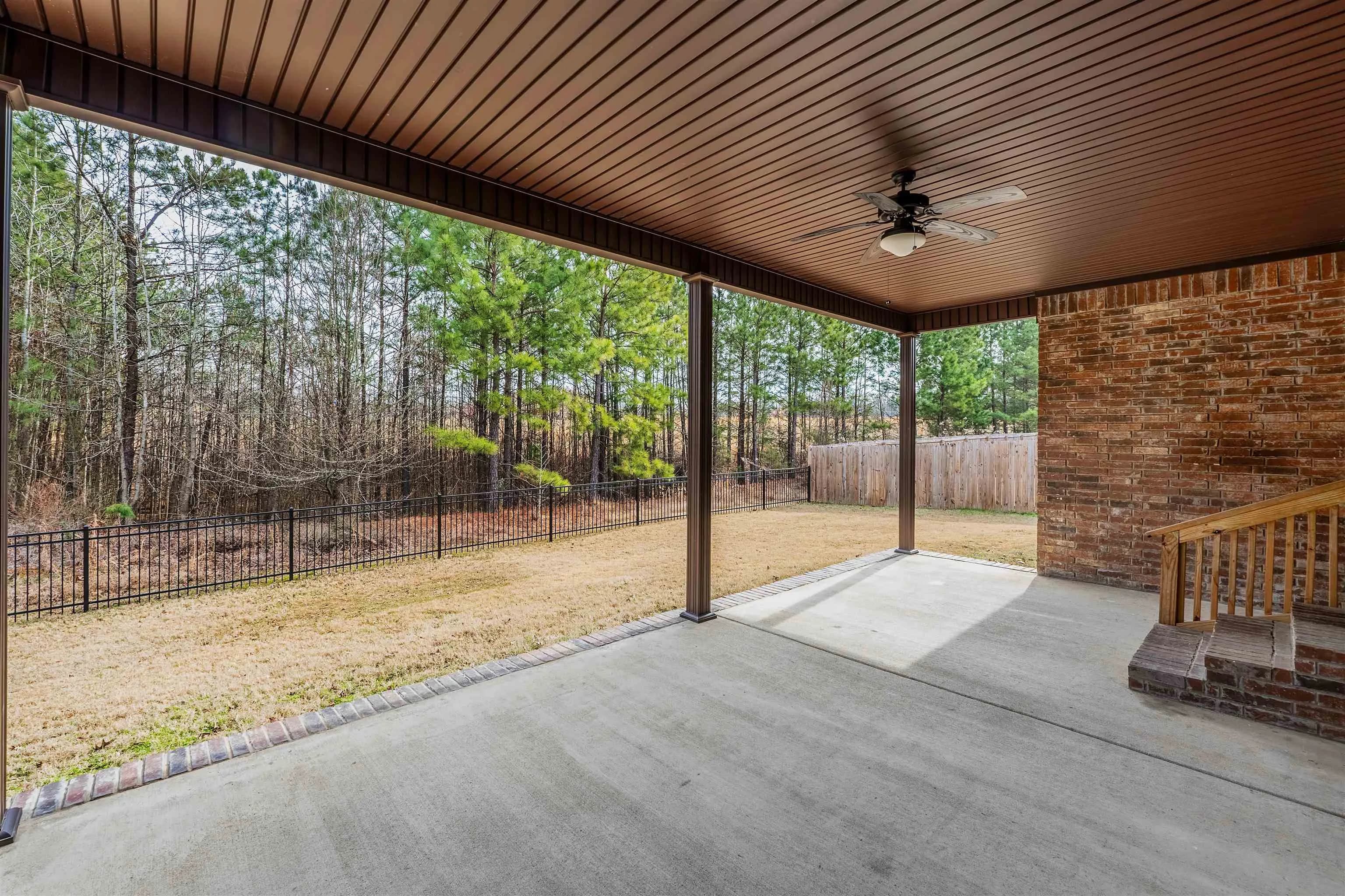 Property at 54  Cimarron circle - Image 6