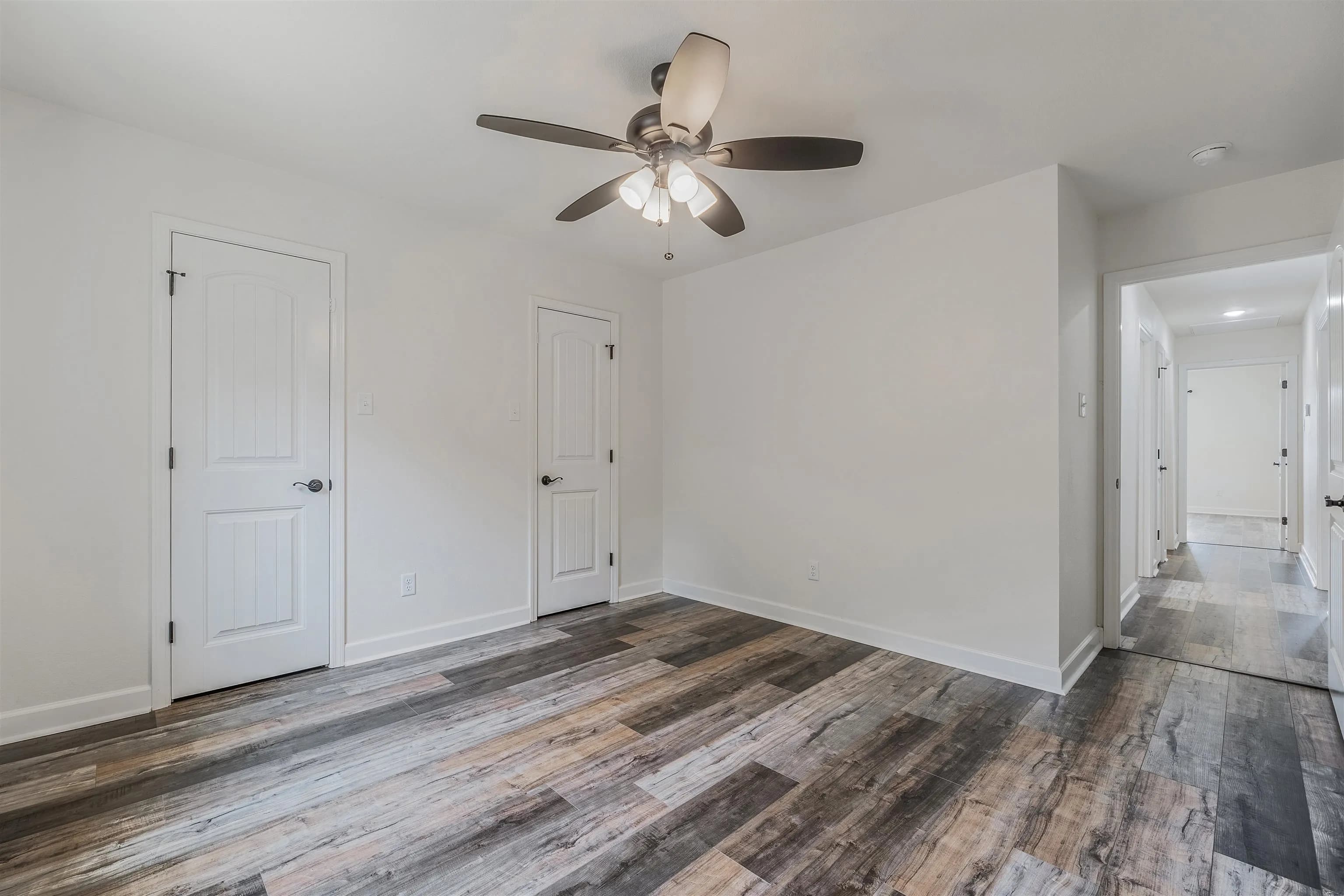 Property at 54  Cimarron circle - Image 3