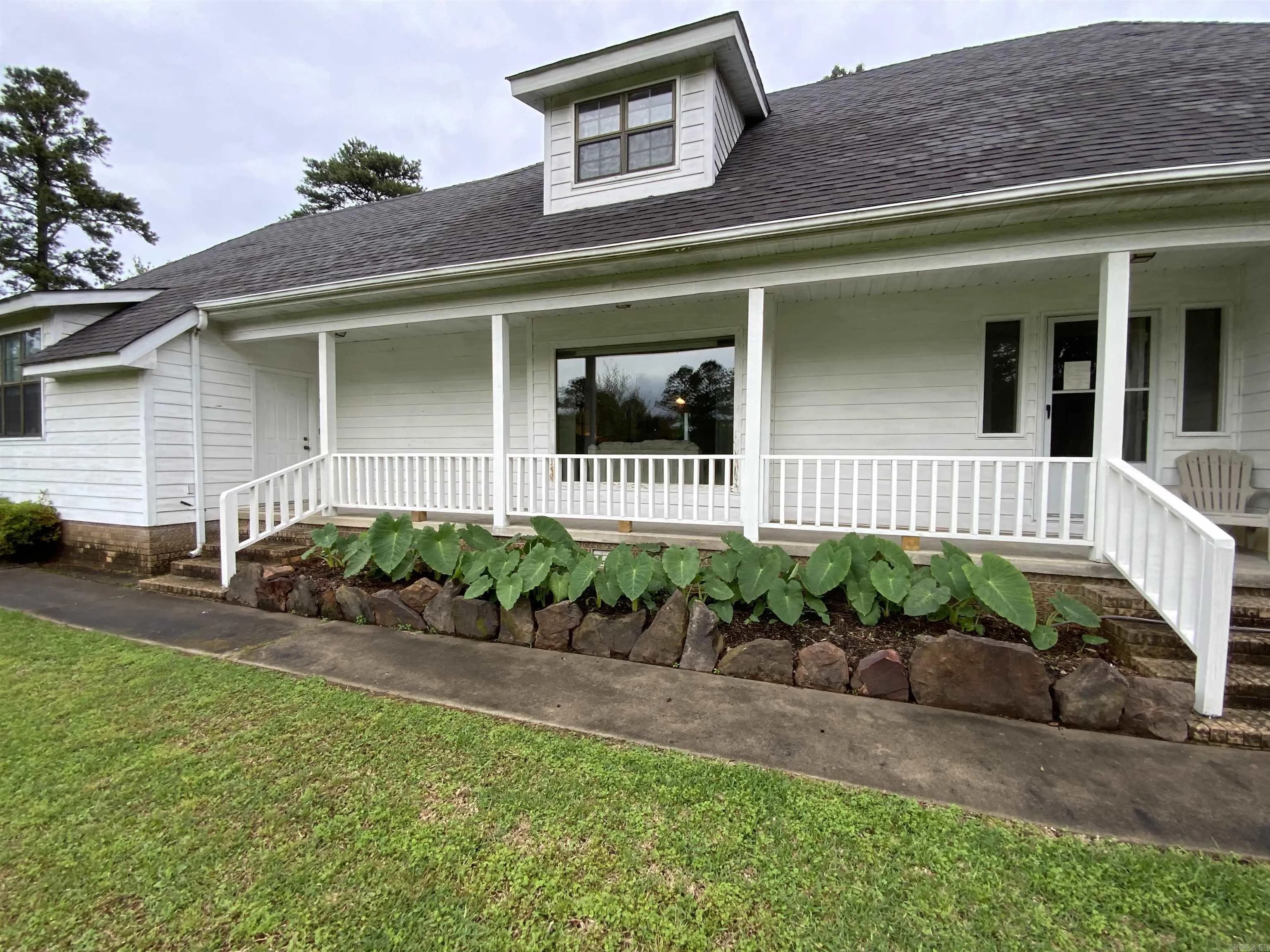 Property at 75  Natures trail - Image 25