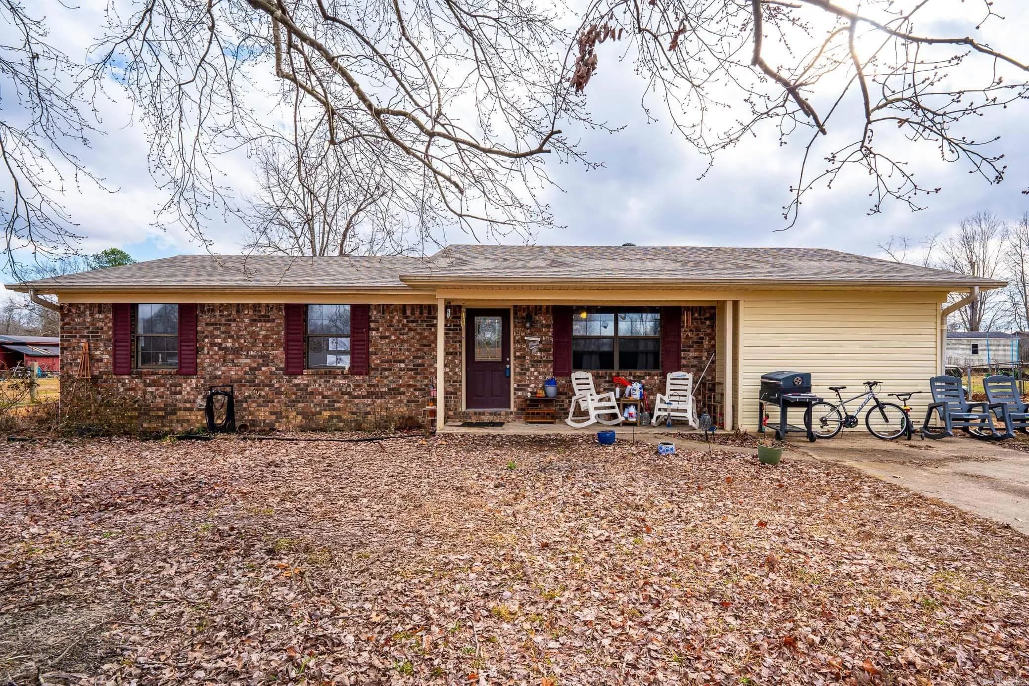 Property at 19  Roberts - Image 1