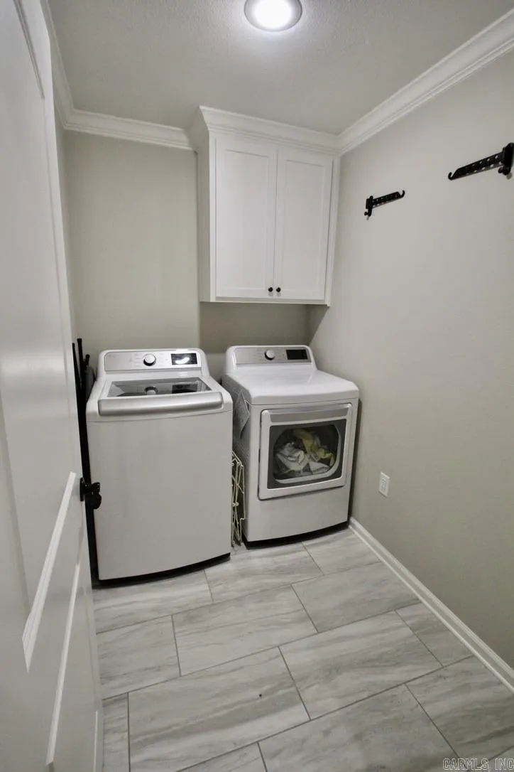 Property at 608  Lucy ln - Image 35