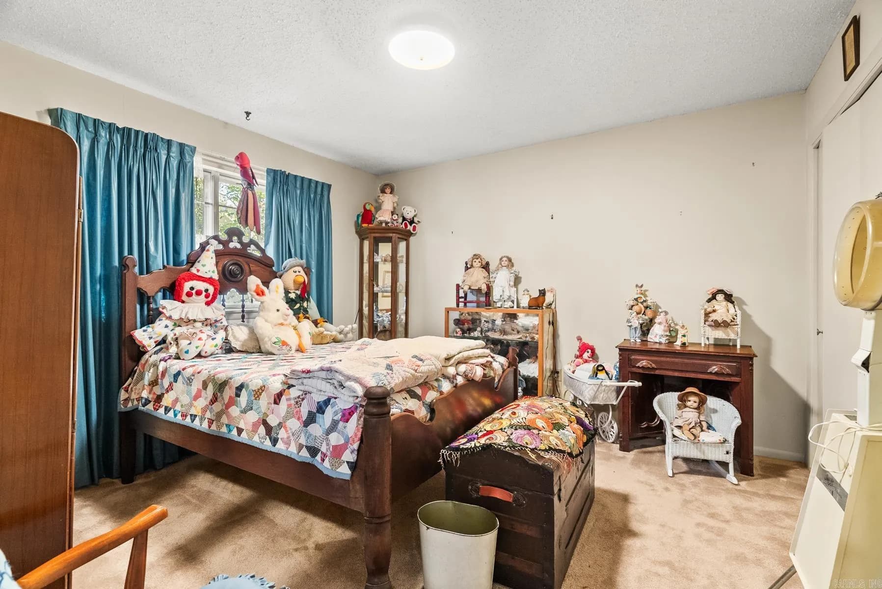 Property at 13  Birchwood - Image 20