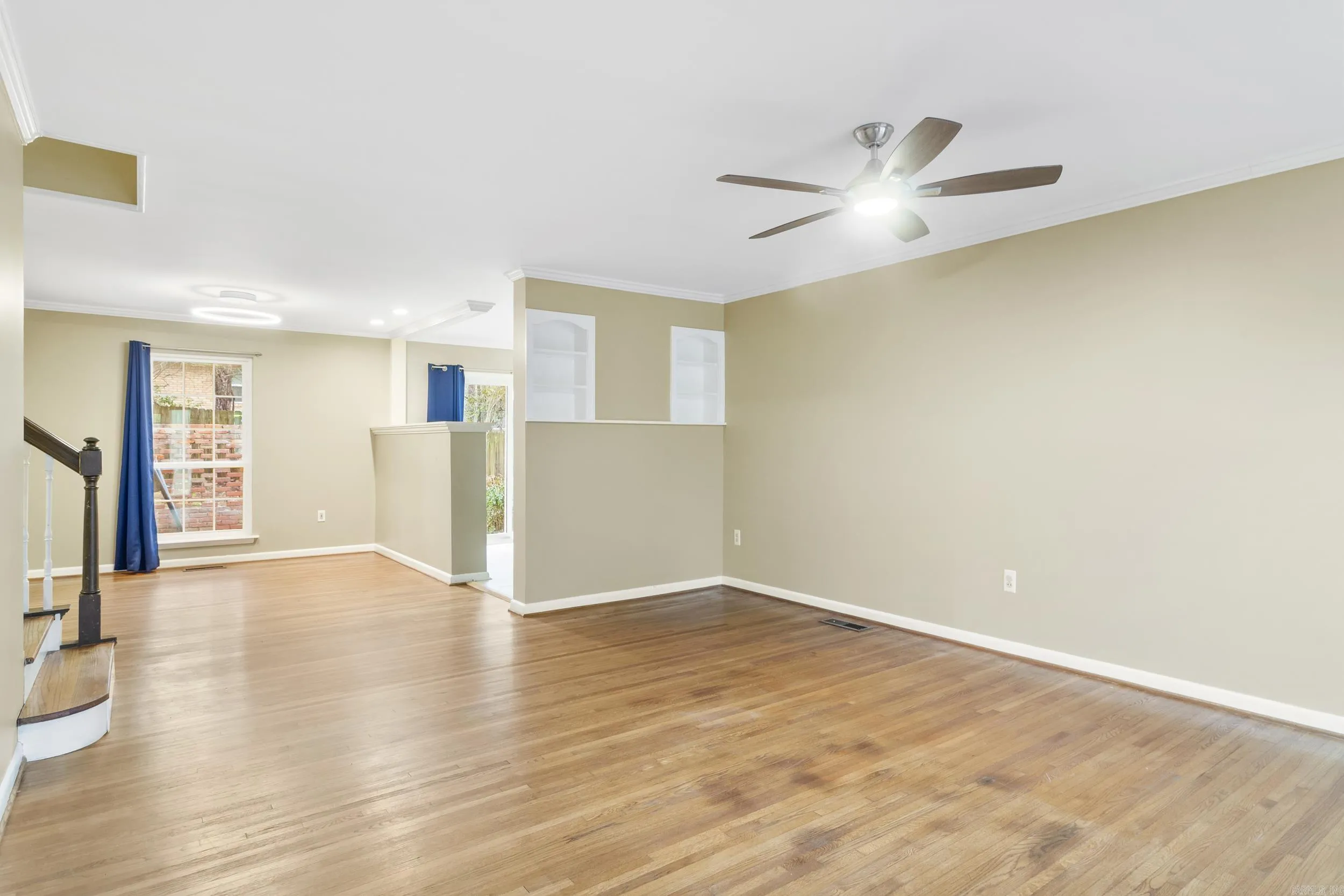 Property at 819  Hall - Image 5