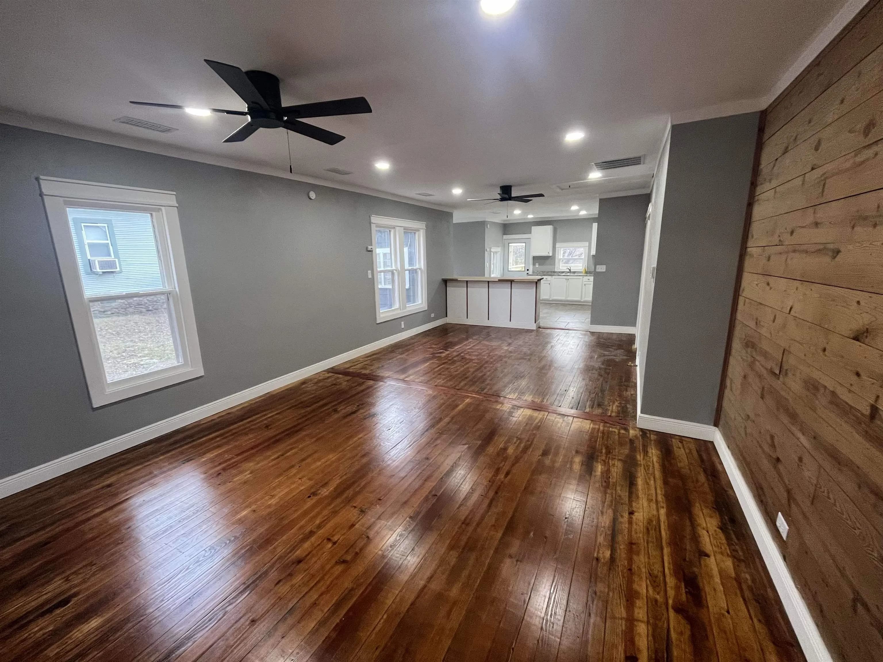 Property at 1001  Ninth street - Image 2