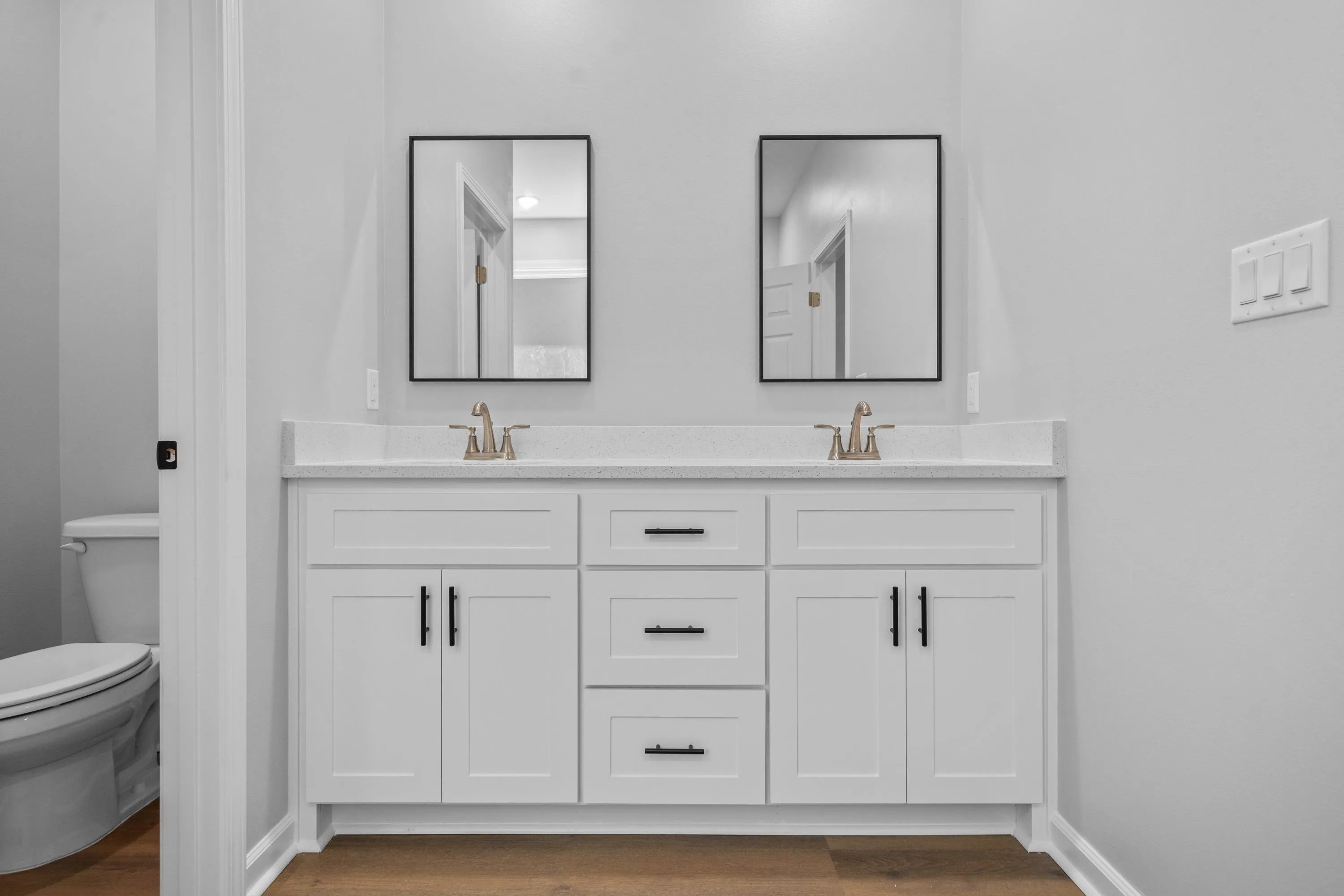 Property at 206  Pebble beach - Image 21