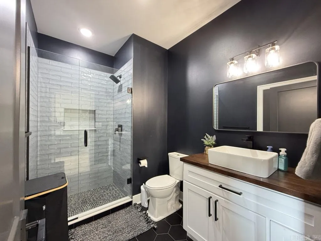 Property at 11  River ridge - Image 36