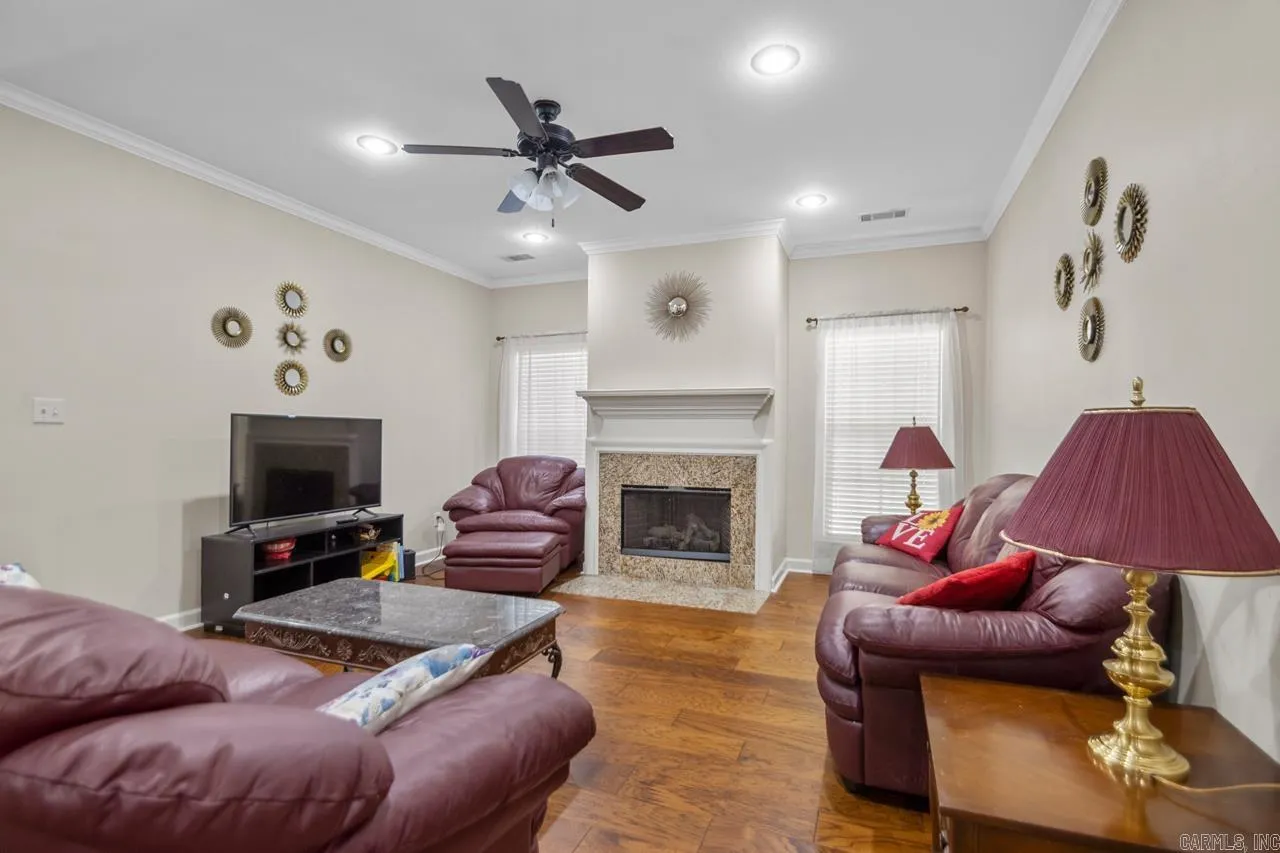 Property at 21  Taylor park - Image 5