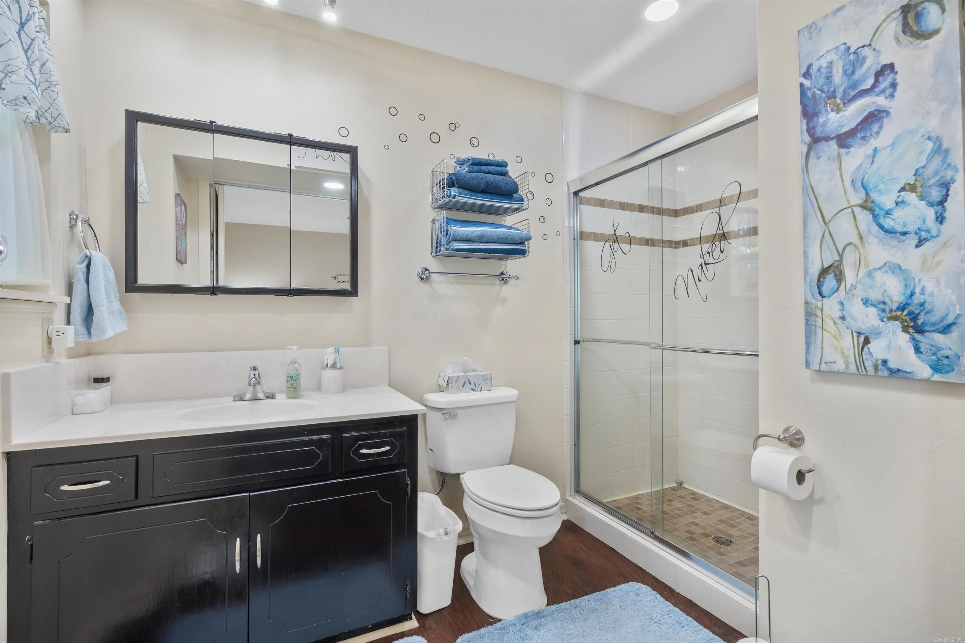 Property at 304  Joy - Image 22