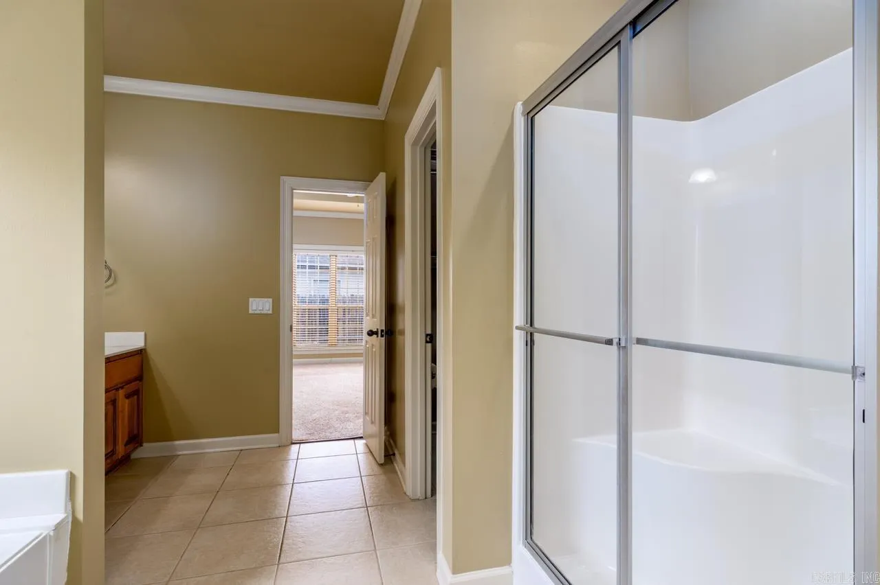 Property at 5510  Village trace - Image 13