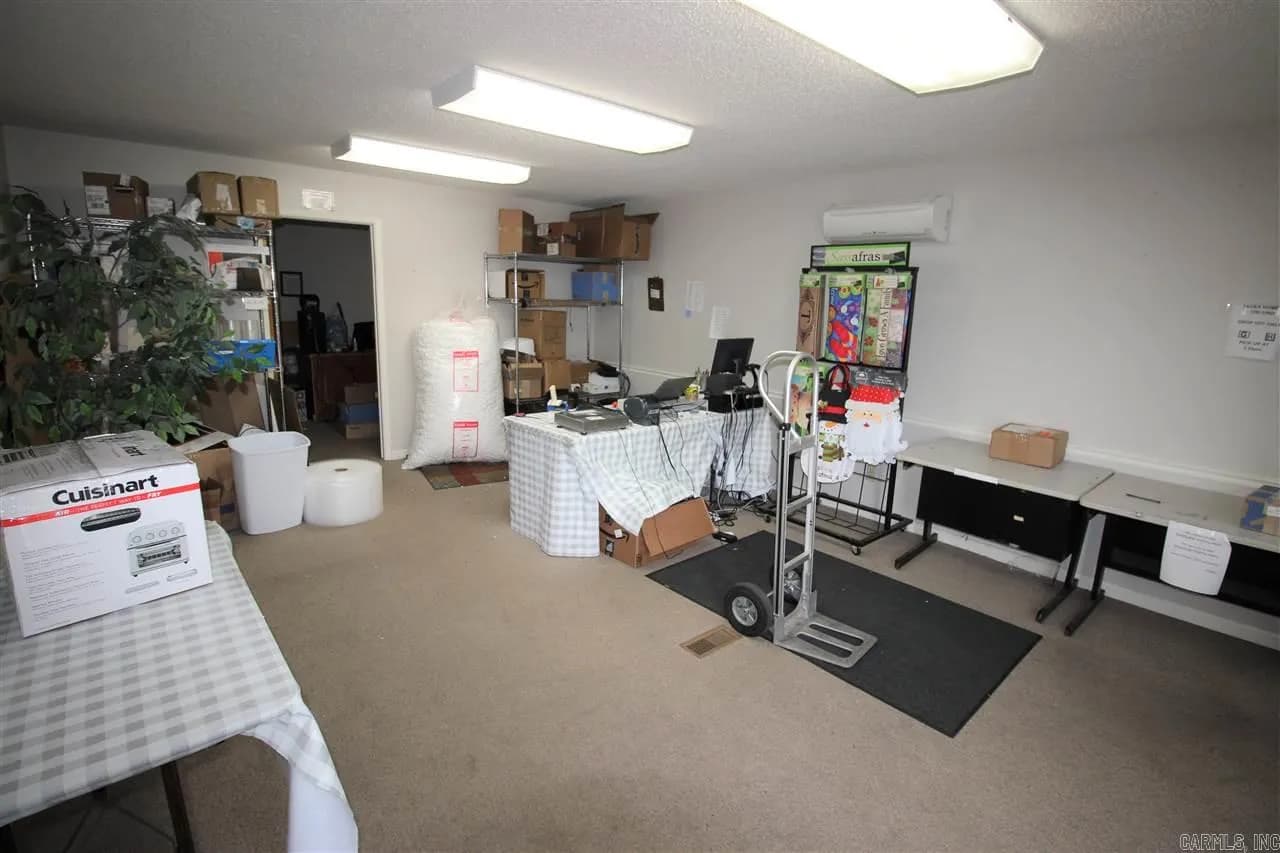 Property at 604 N 2nd - Image 3