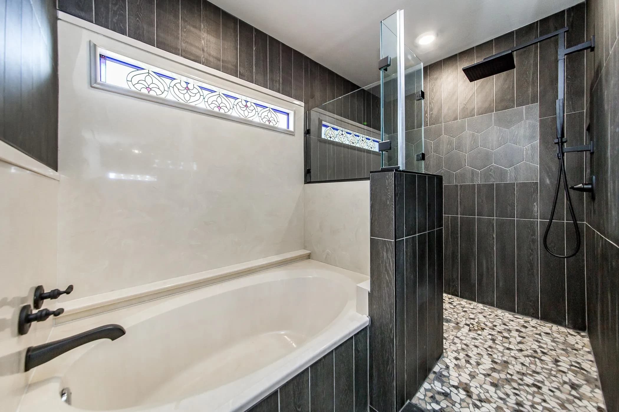 Property at 1320  North point - Image 22
