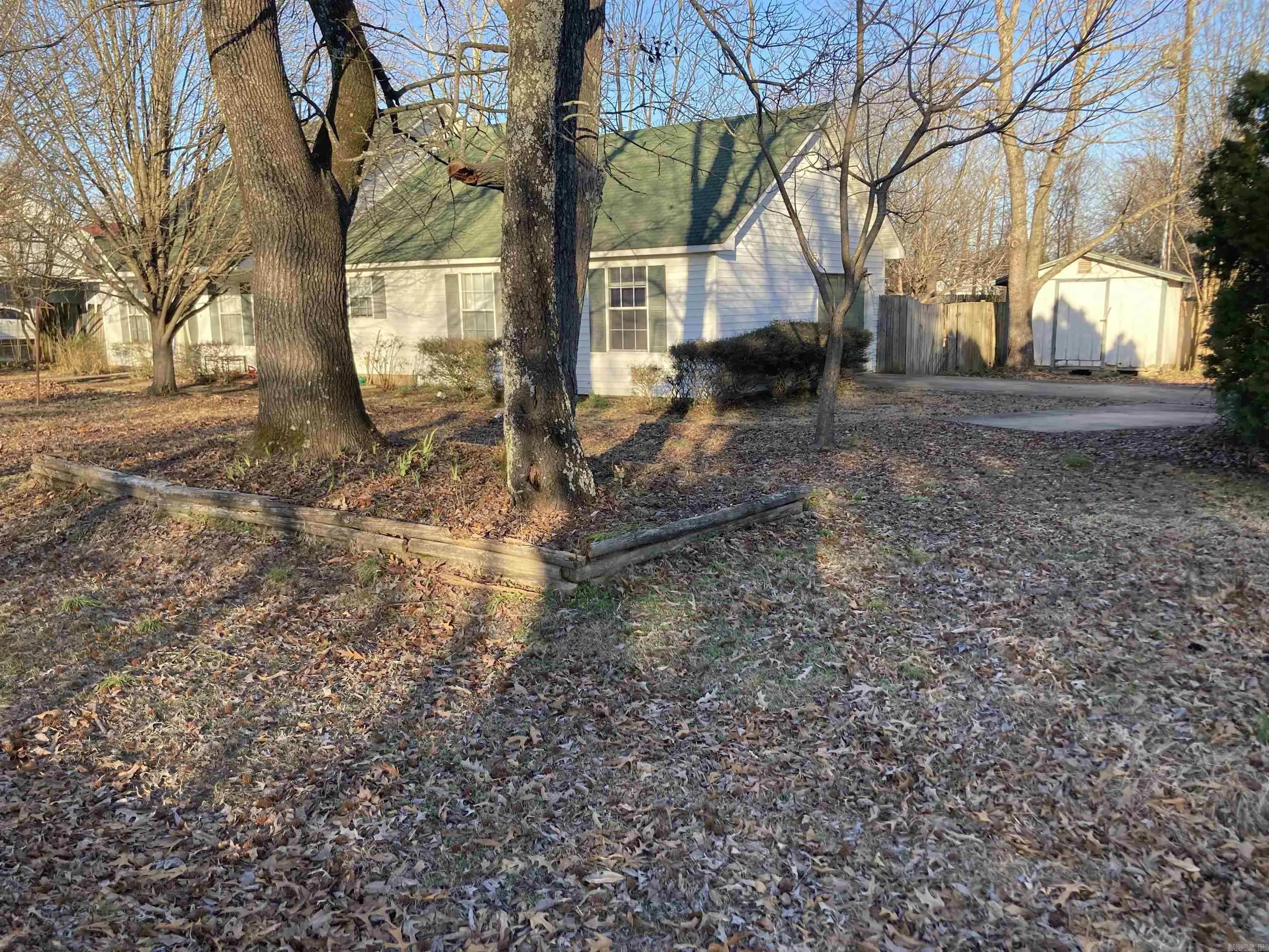 Property at 908  Texas - Image 2
