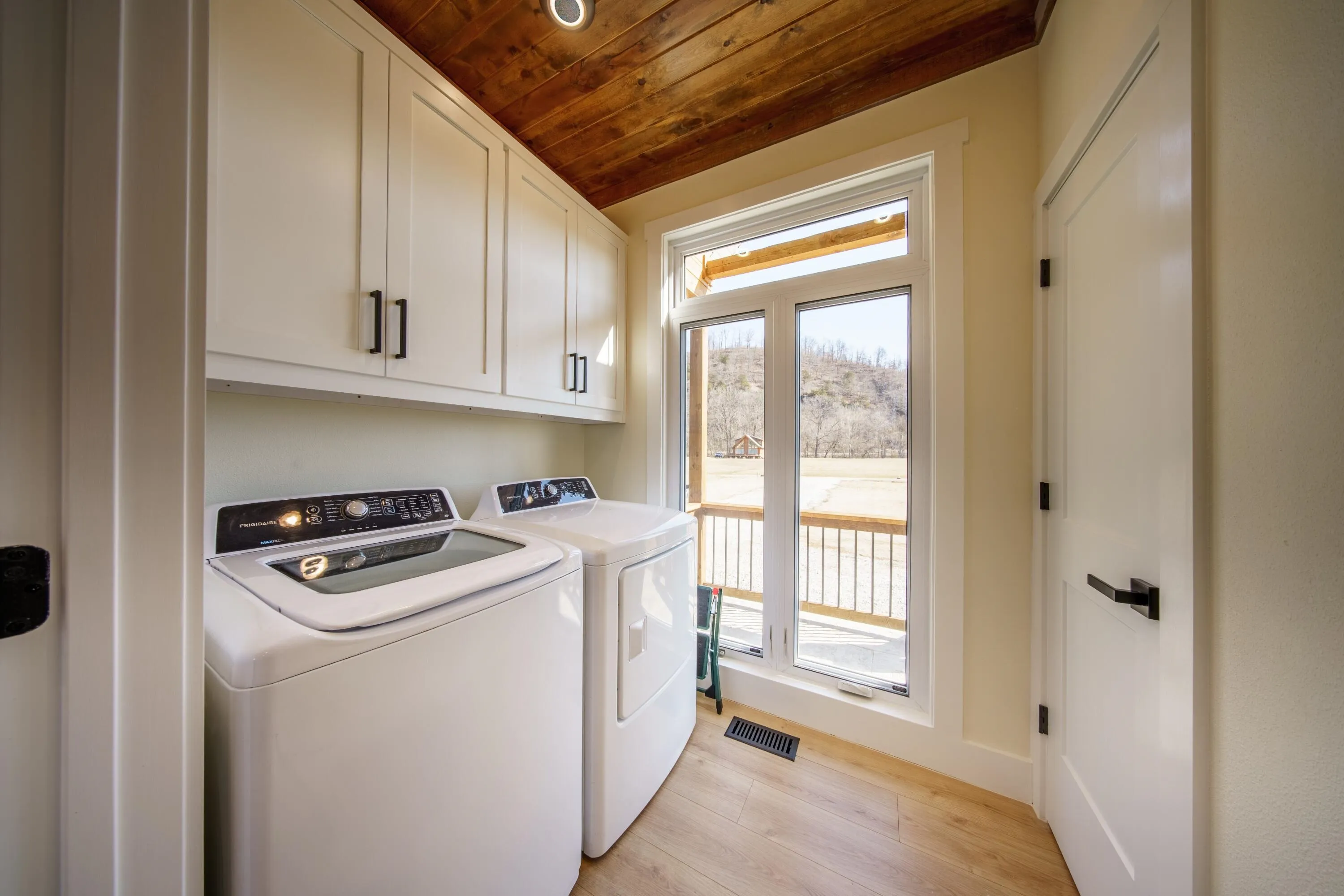 Property at 220  Joe baker road - Image 14