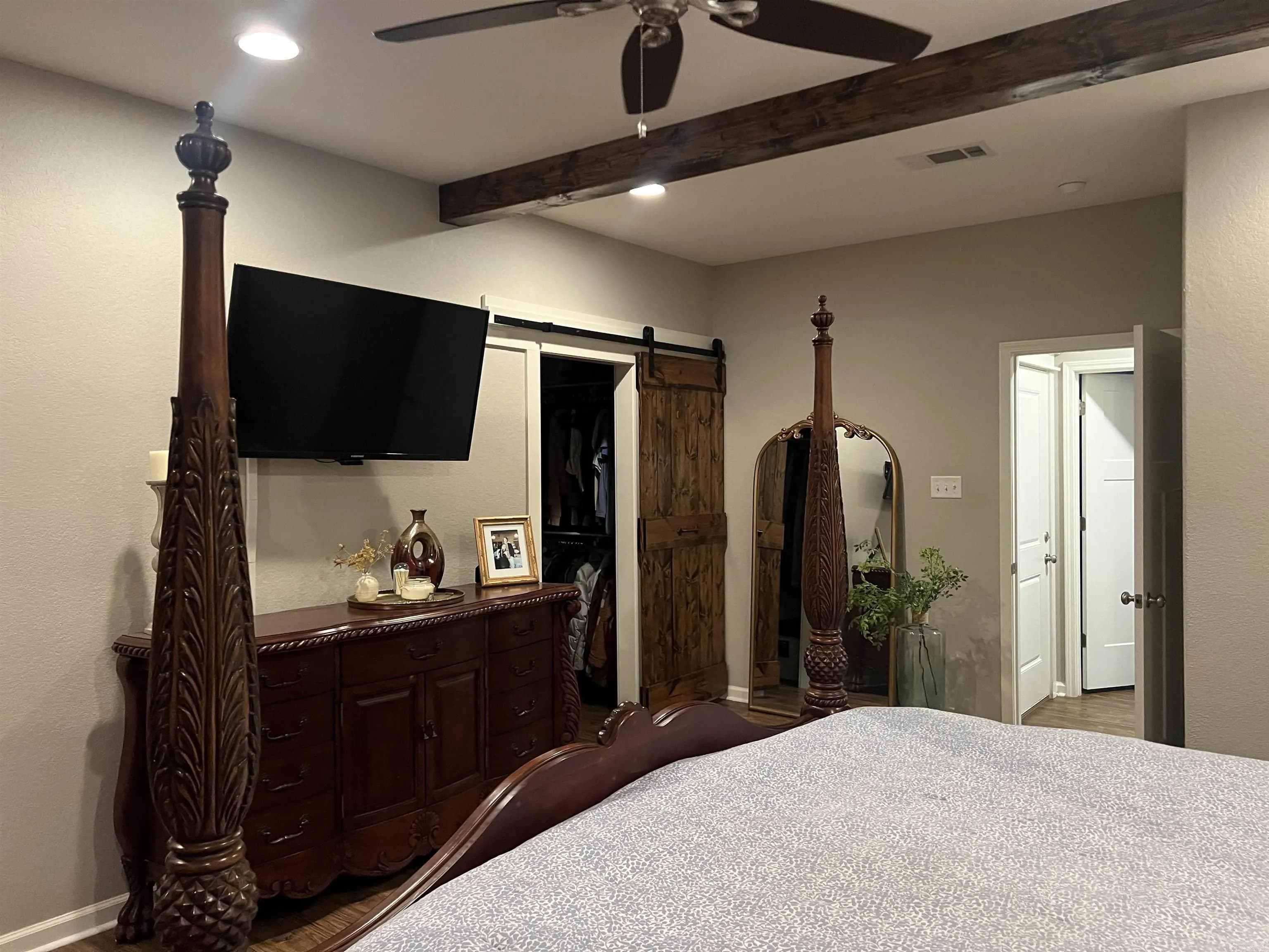 Property at 180  Abby - Image 13