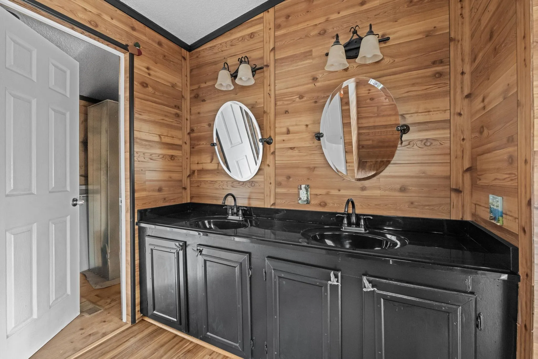 Property at 11007 W Centennial - Image 16