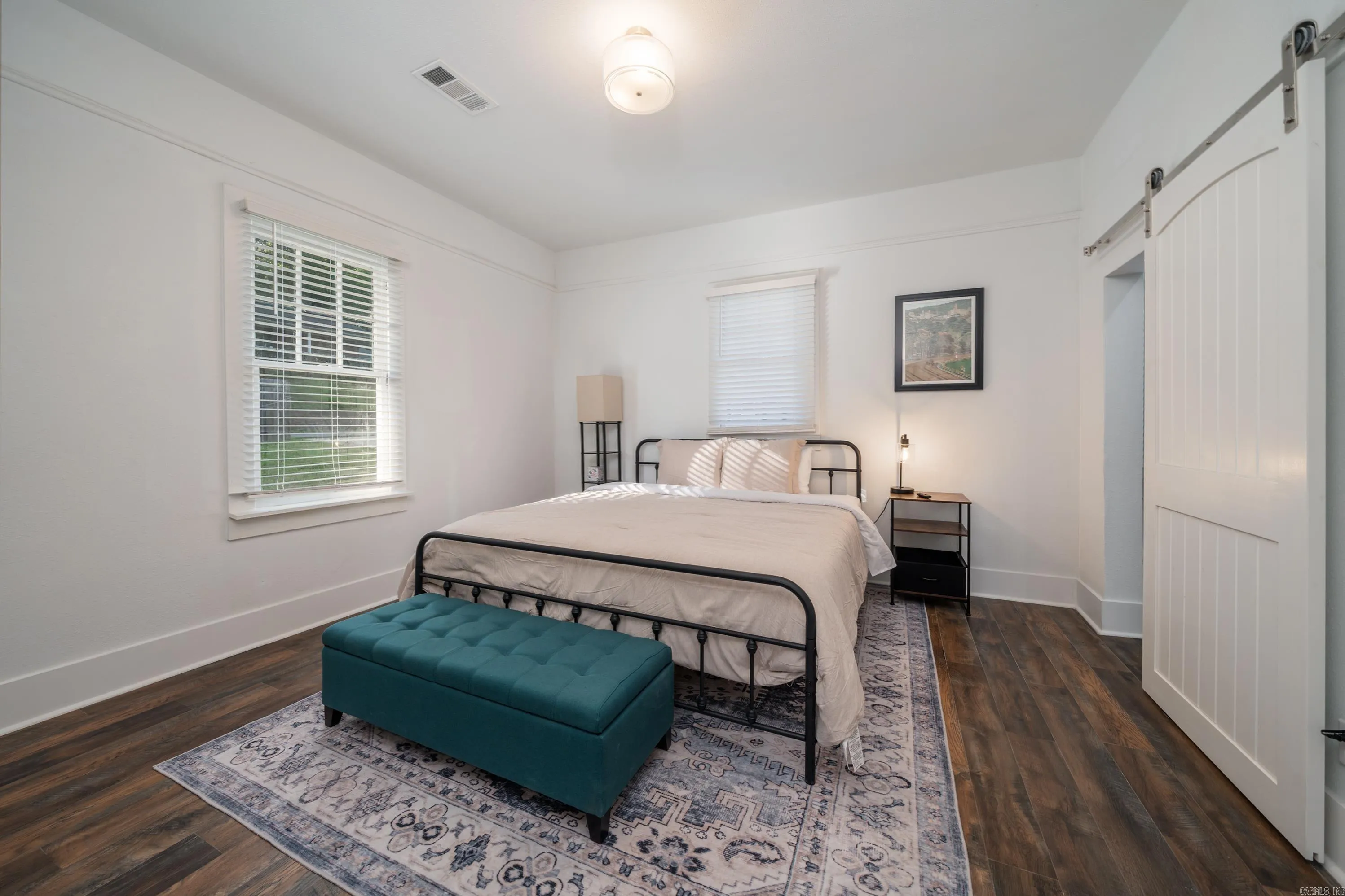 Property at 835  Park - Image 15