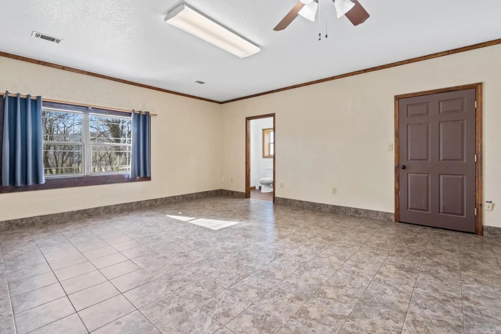 Property at 491  Amity road - Image 33