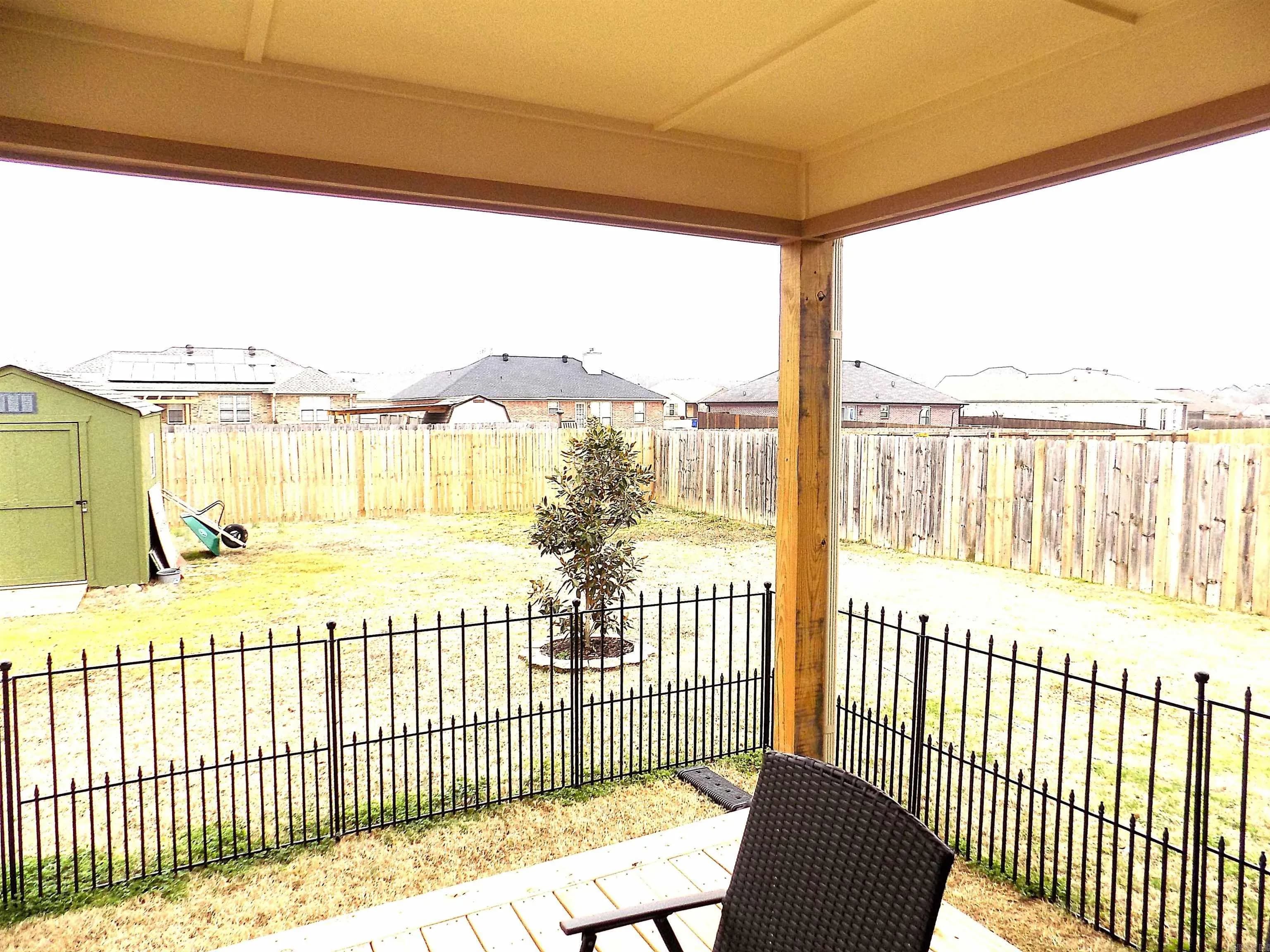 Property at 18  Amethyst - Image 5