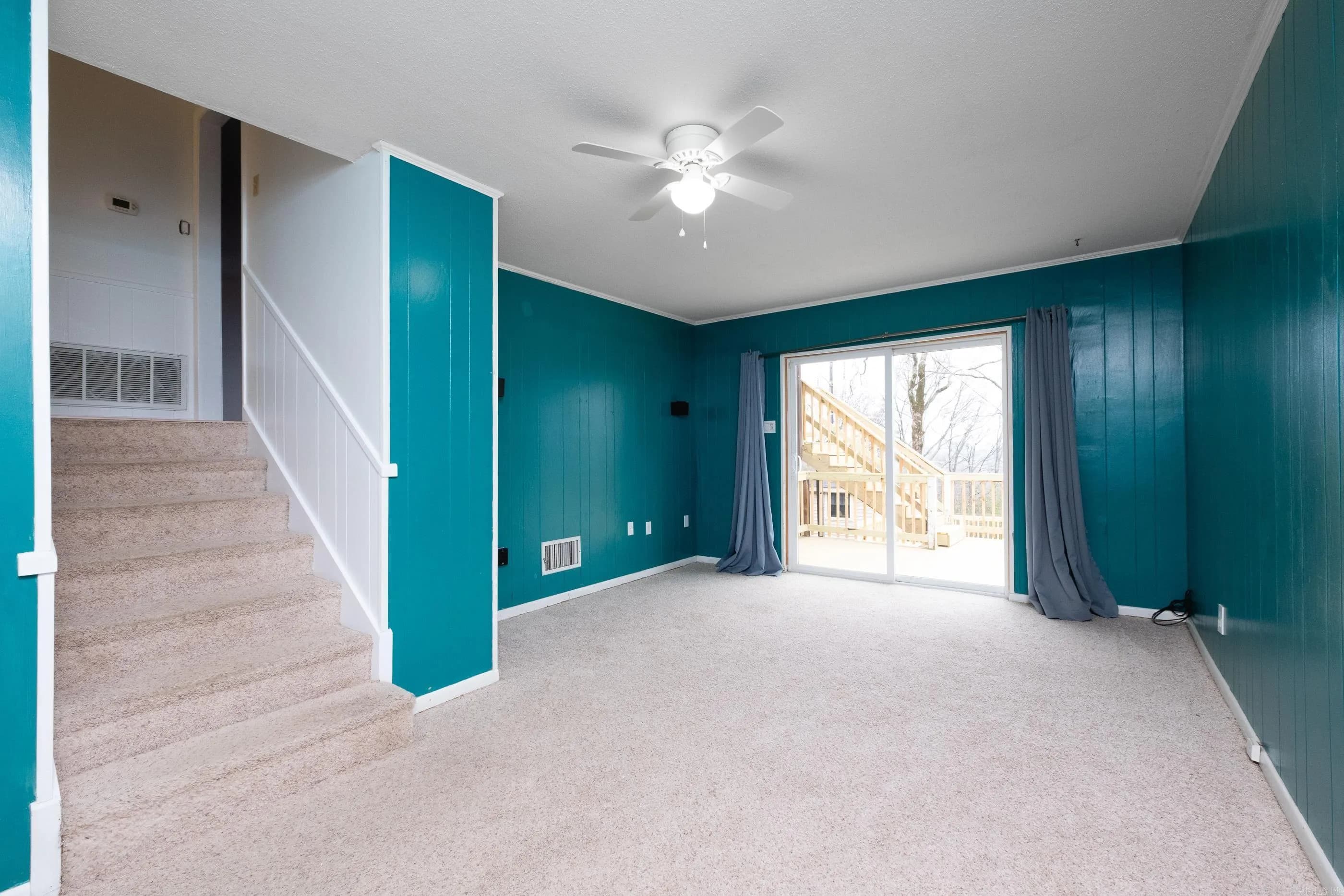 Property at 304  Windhill - Image 26