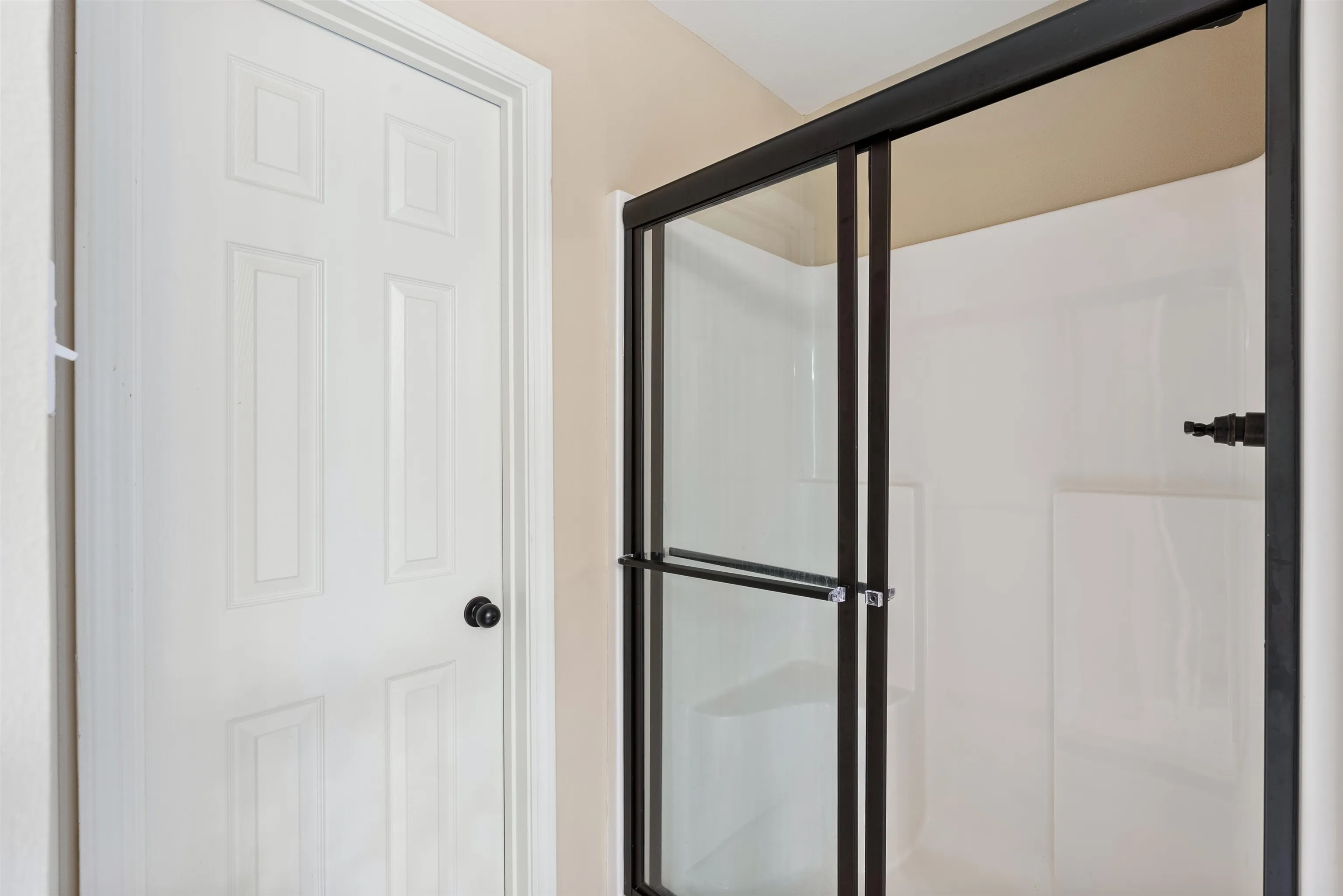 Property at 8577  Rapid water - Image 14