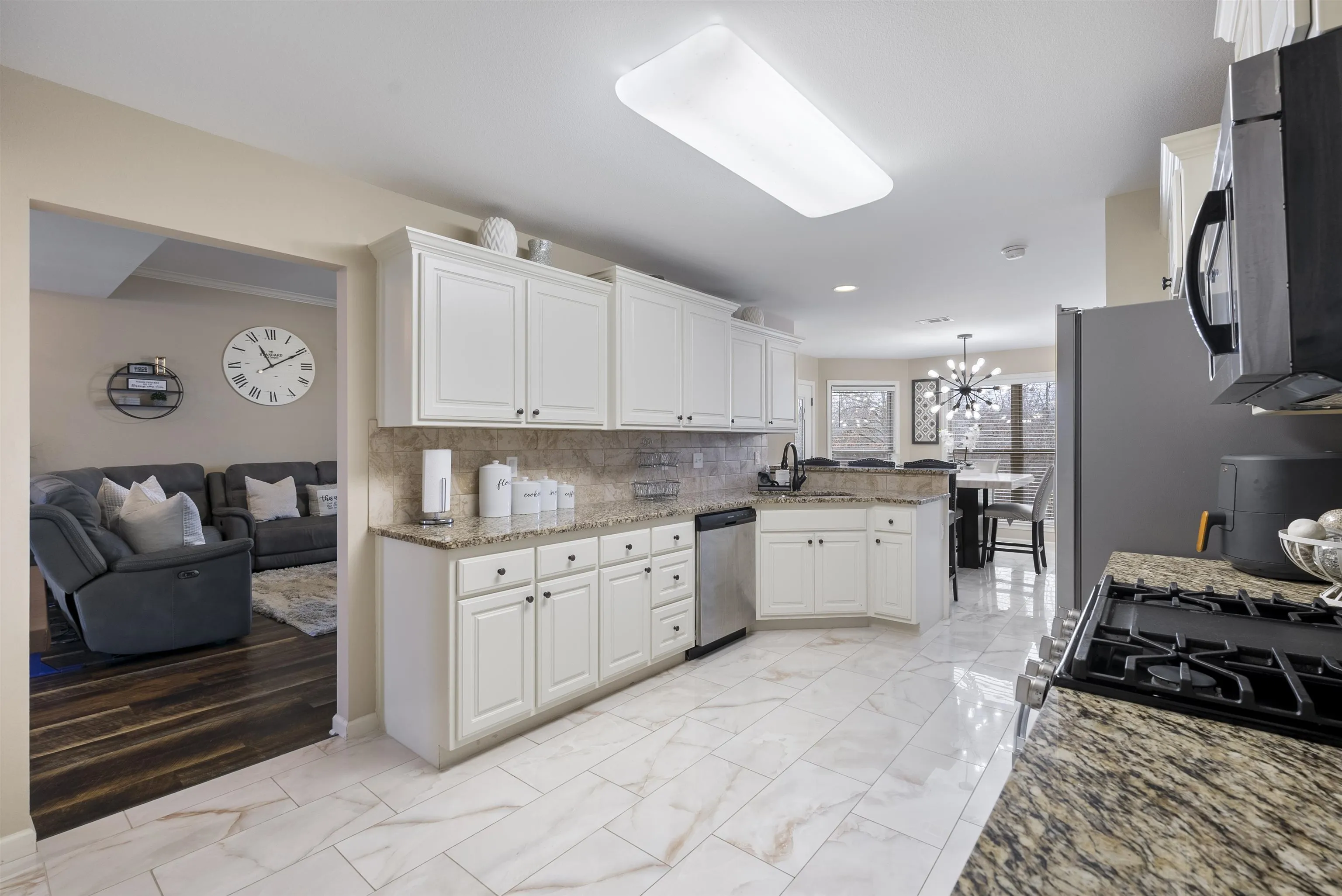 Property at 8577  Rapid water - Image 16