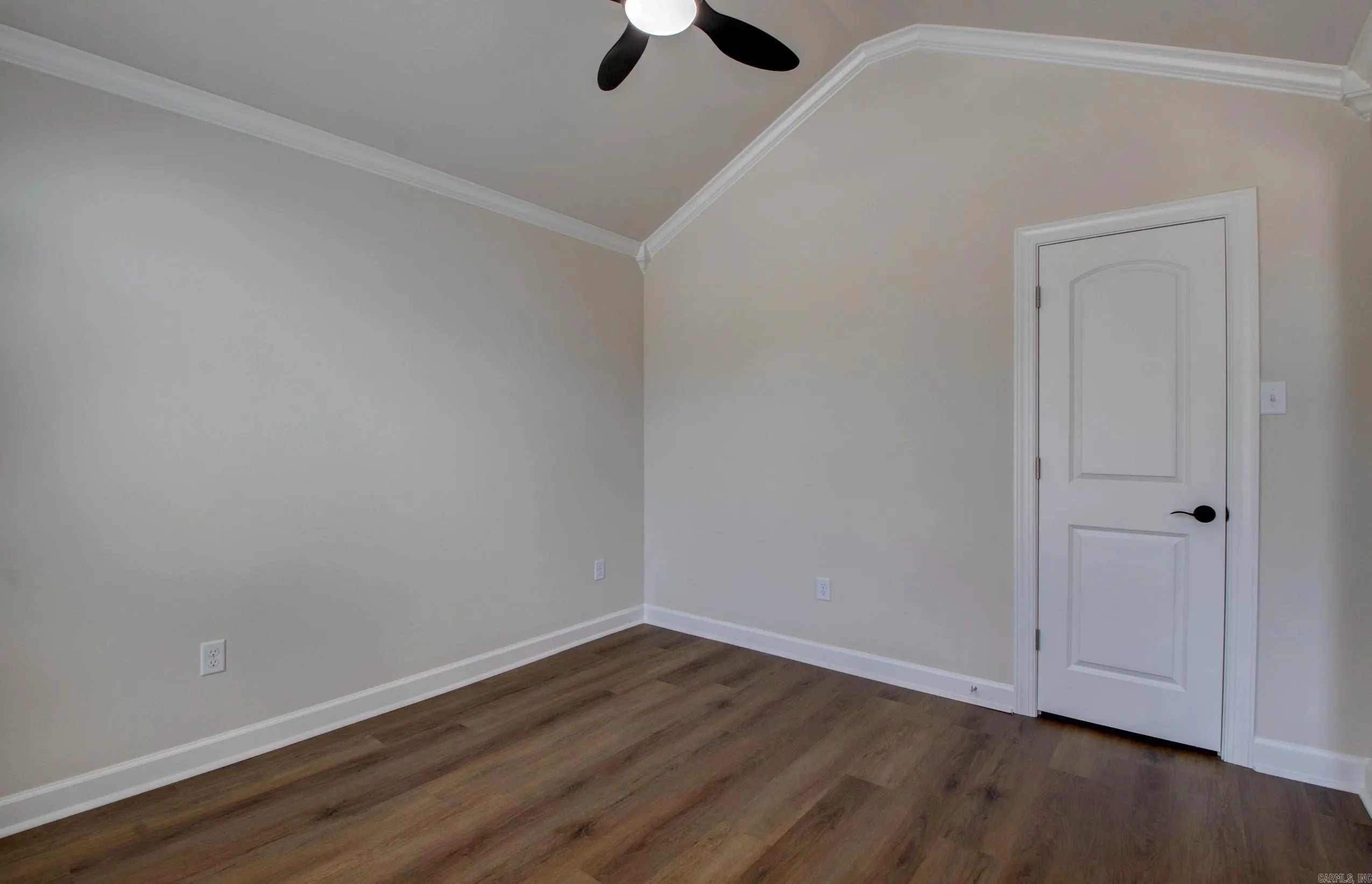 Property at 71  Lucia lane - Image 24