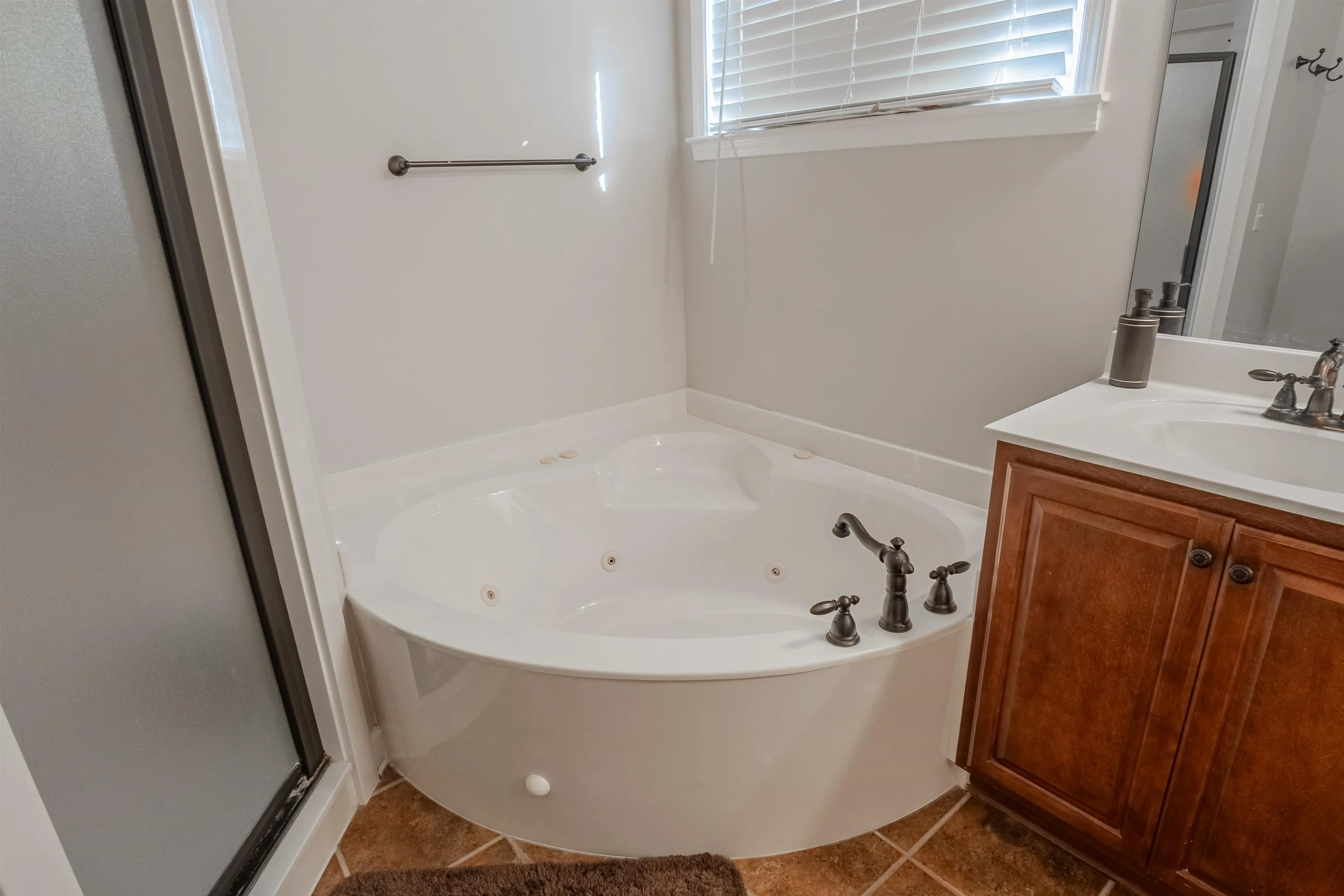 Property at 26  Lakeland - Image 26
