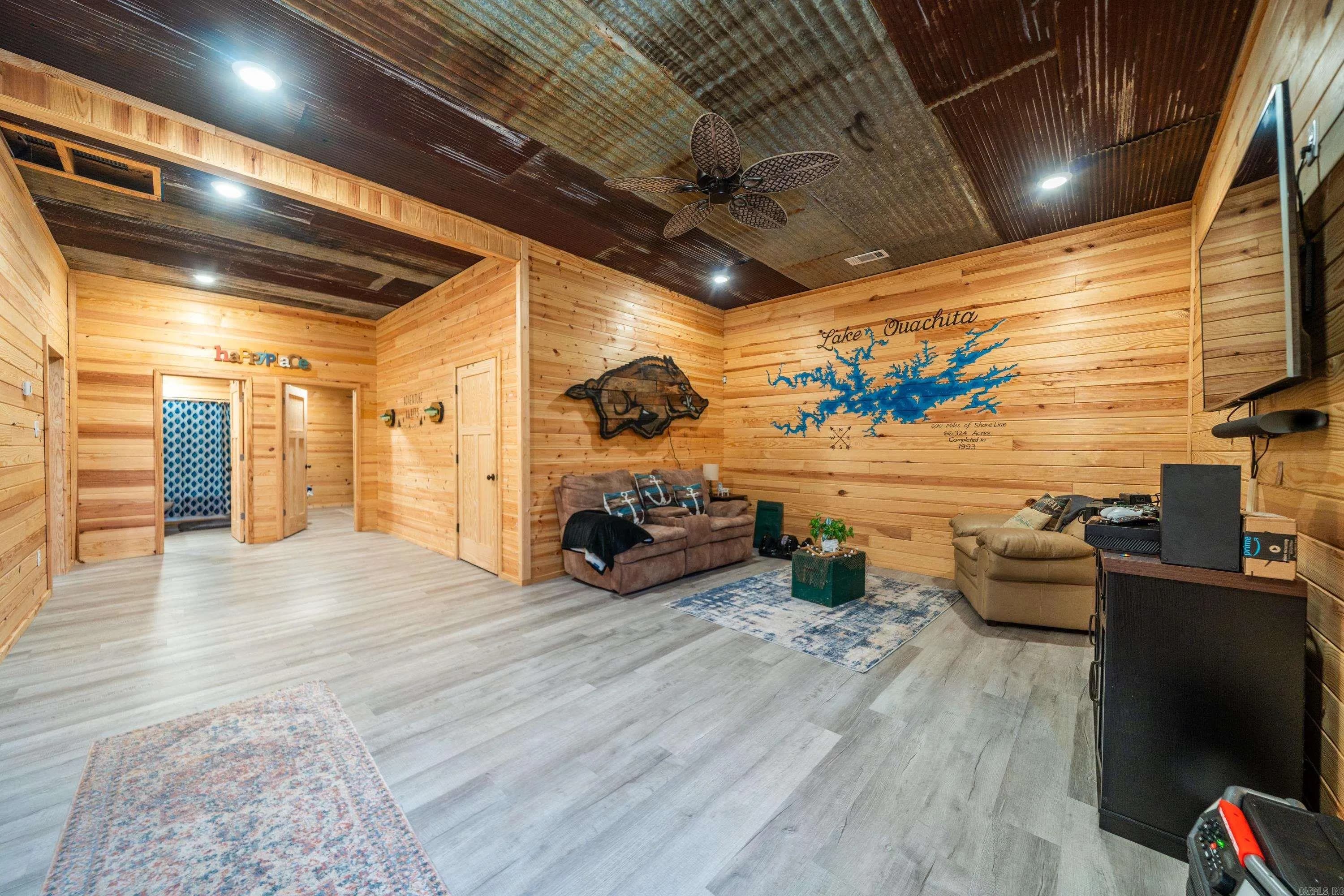 Property at 407  Brady mountain cutoff - Image 11