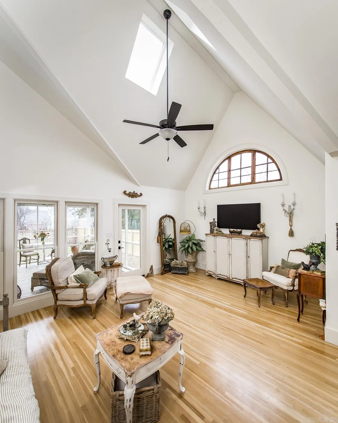 Property at 5110  Country club blvd. - Image 22