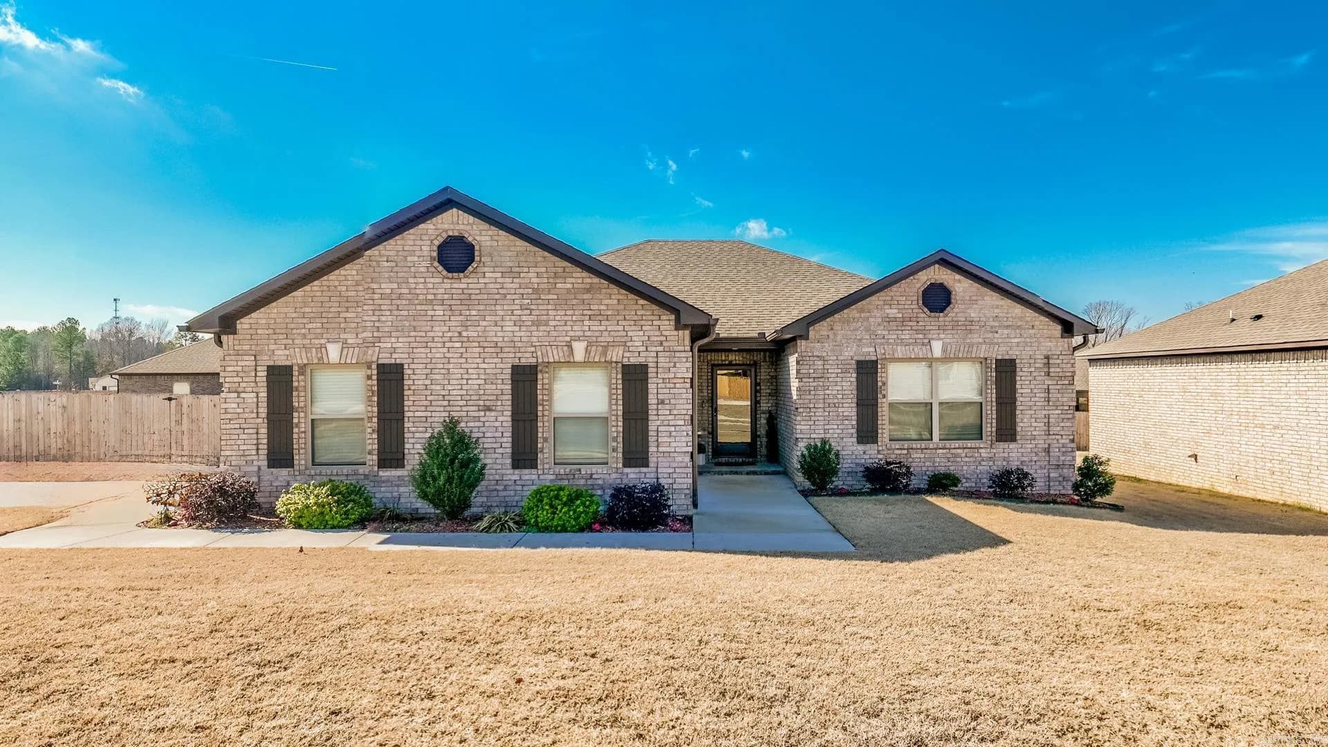 Property at 21  Aberdeen - Image 1
