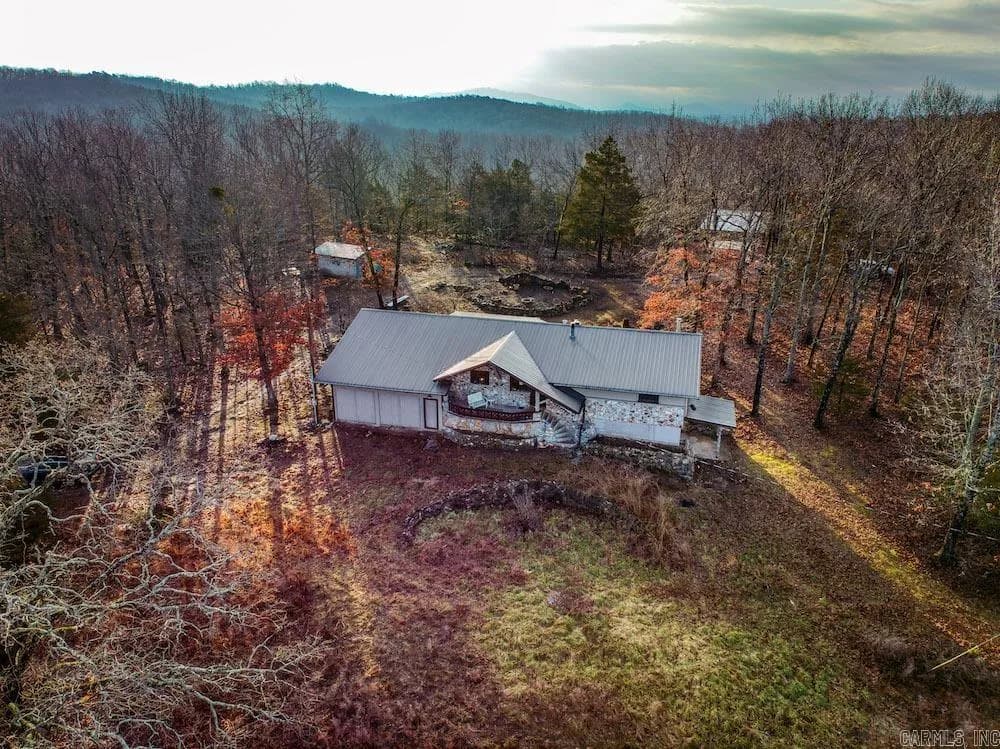 Property at 781  Nc 3421 - Image 19