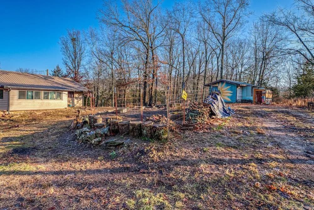 Property at 781  Nc 3421 - Image 28
